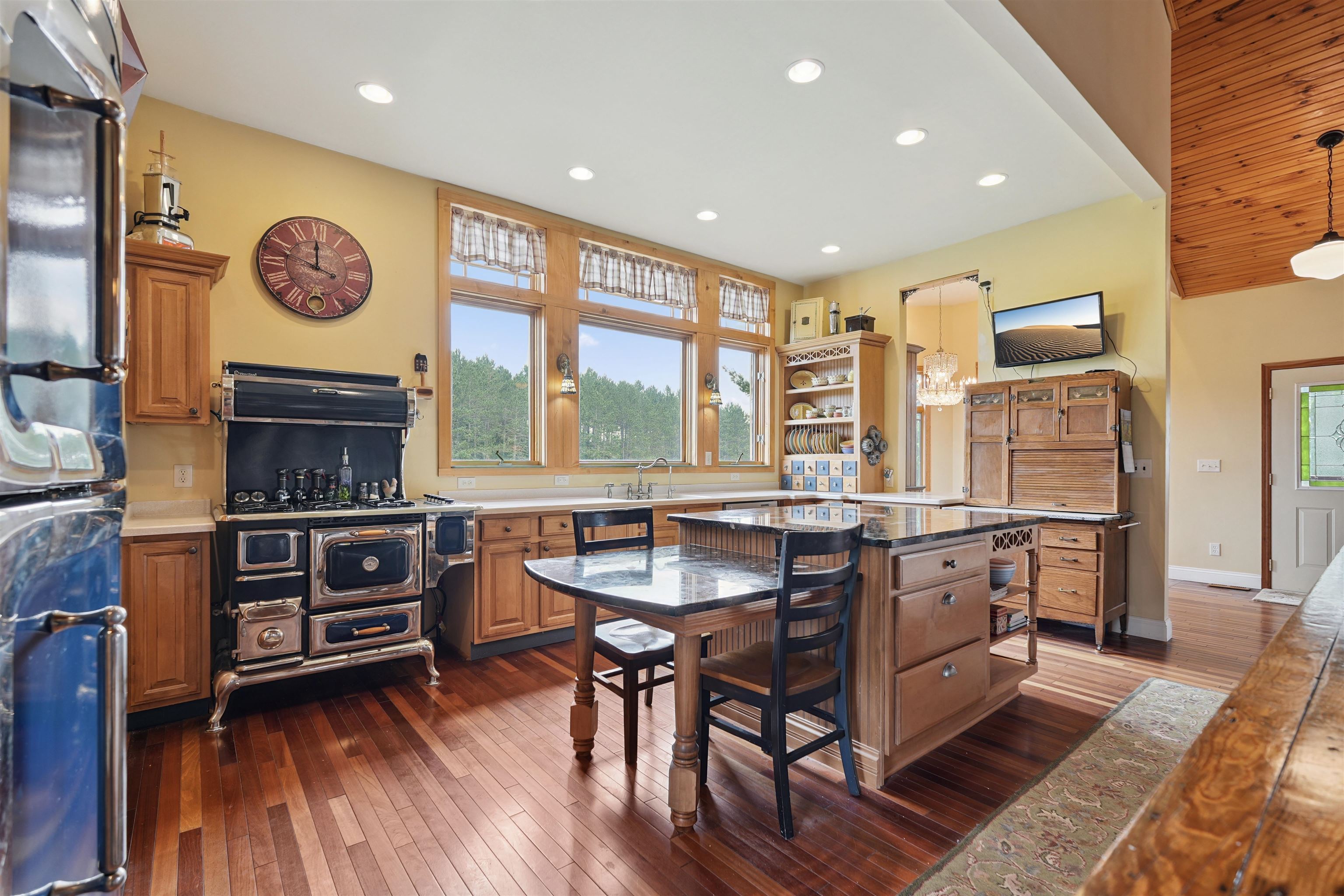16186 N 200th Avenue, Leroy, MI, 49655