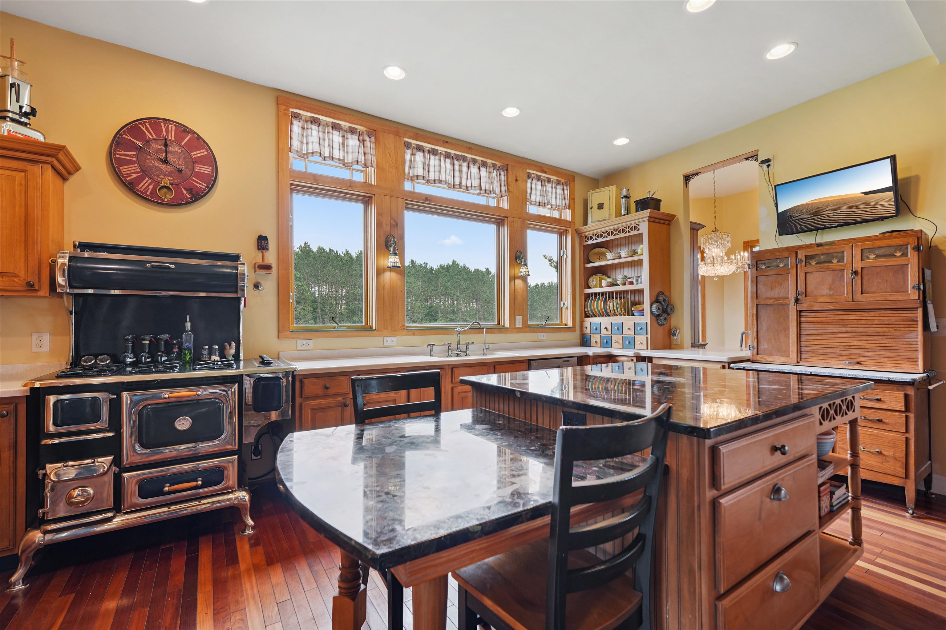 16186 N 200th Avenue, Leroy, MI, 49655
