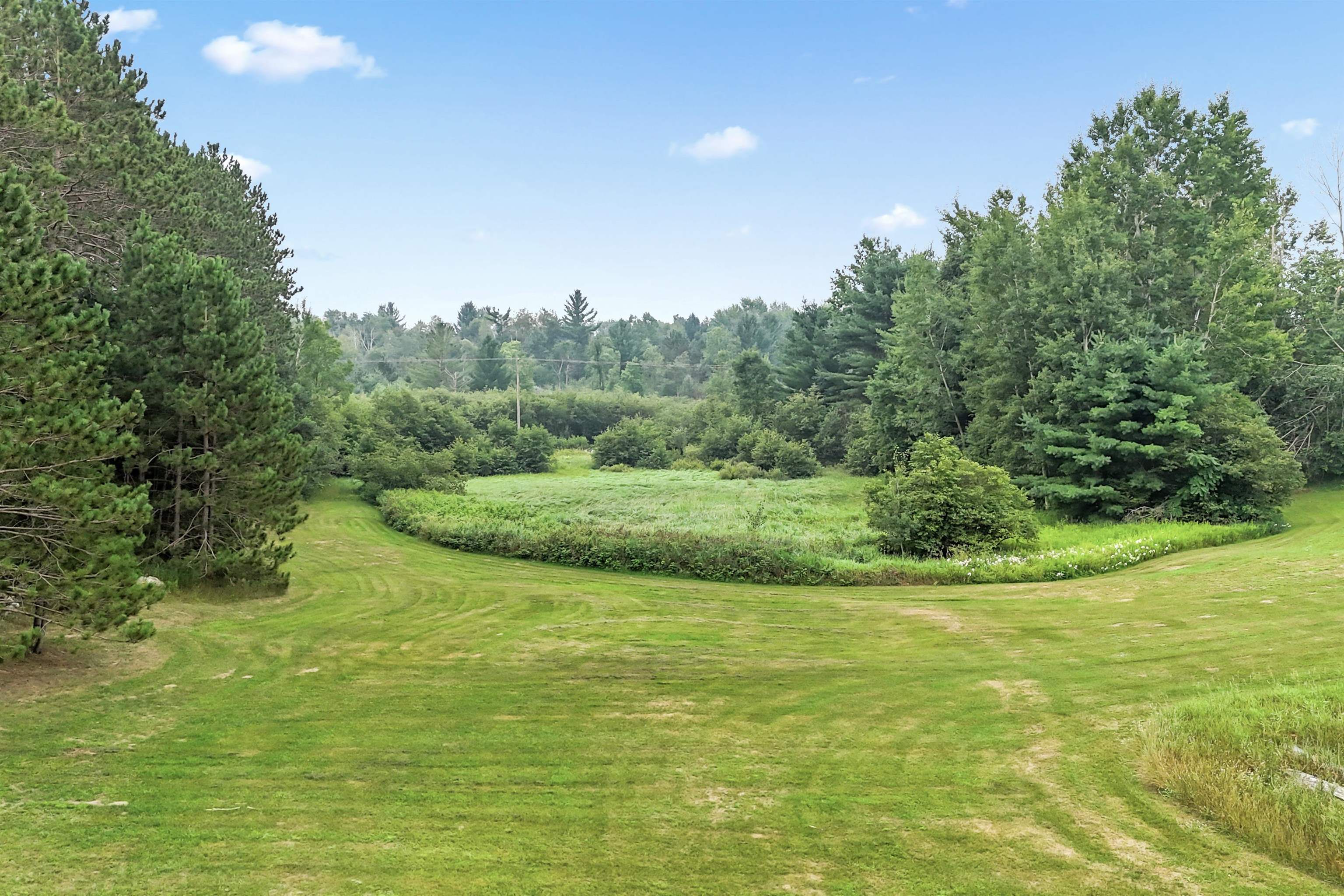 16186 N 200th Avenue, Leroy, MI, 49655