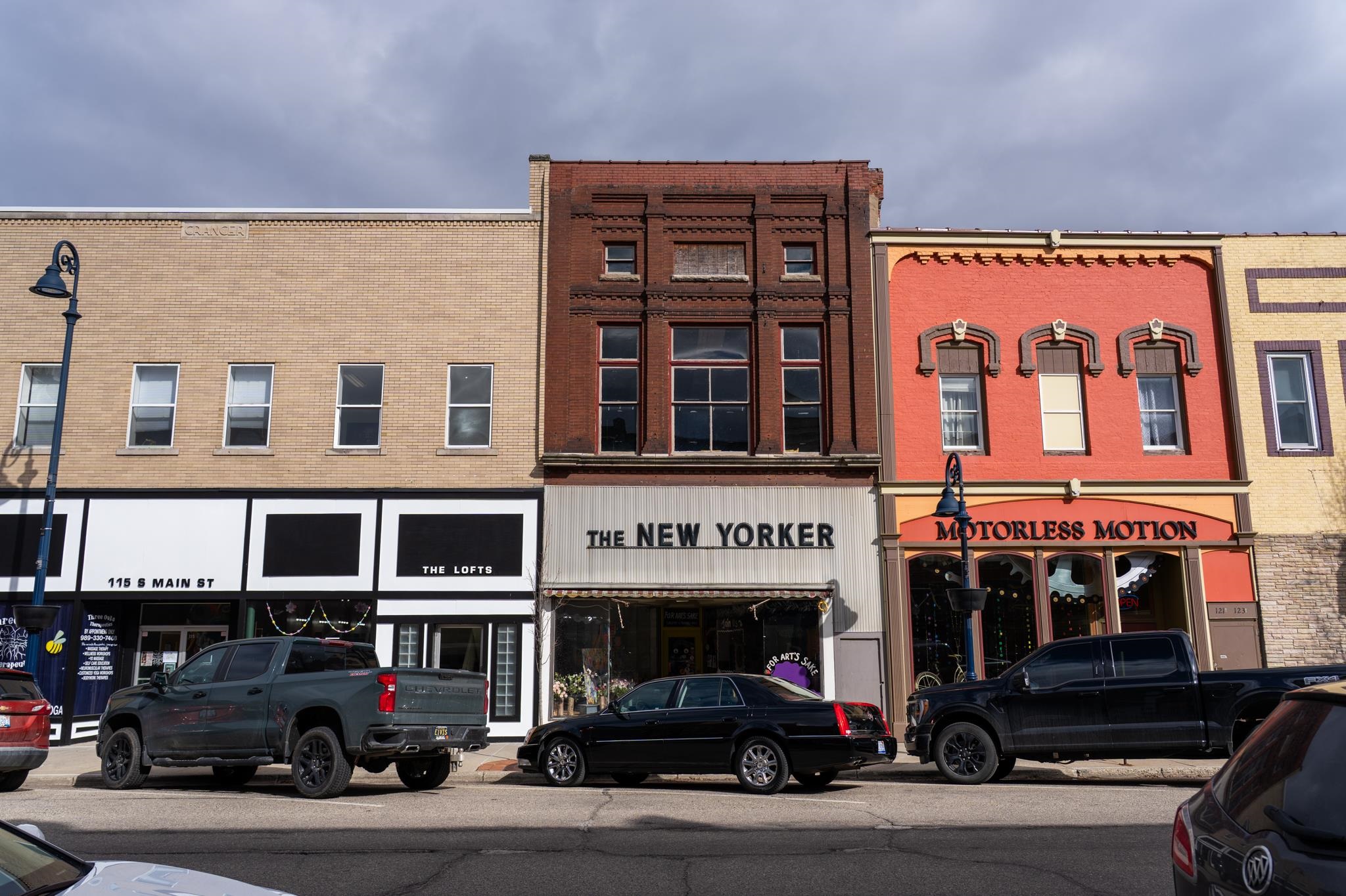 7417 W 8 Mile Road, Detroit, MI, 48221 1262