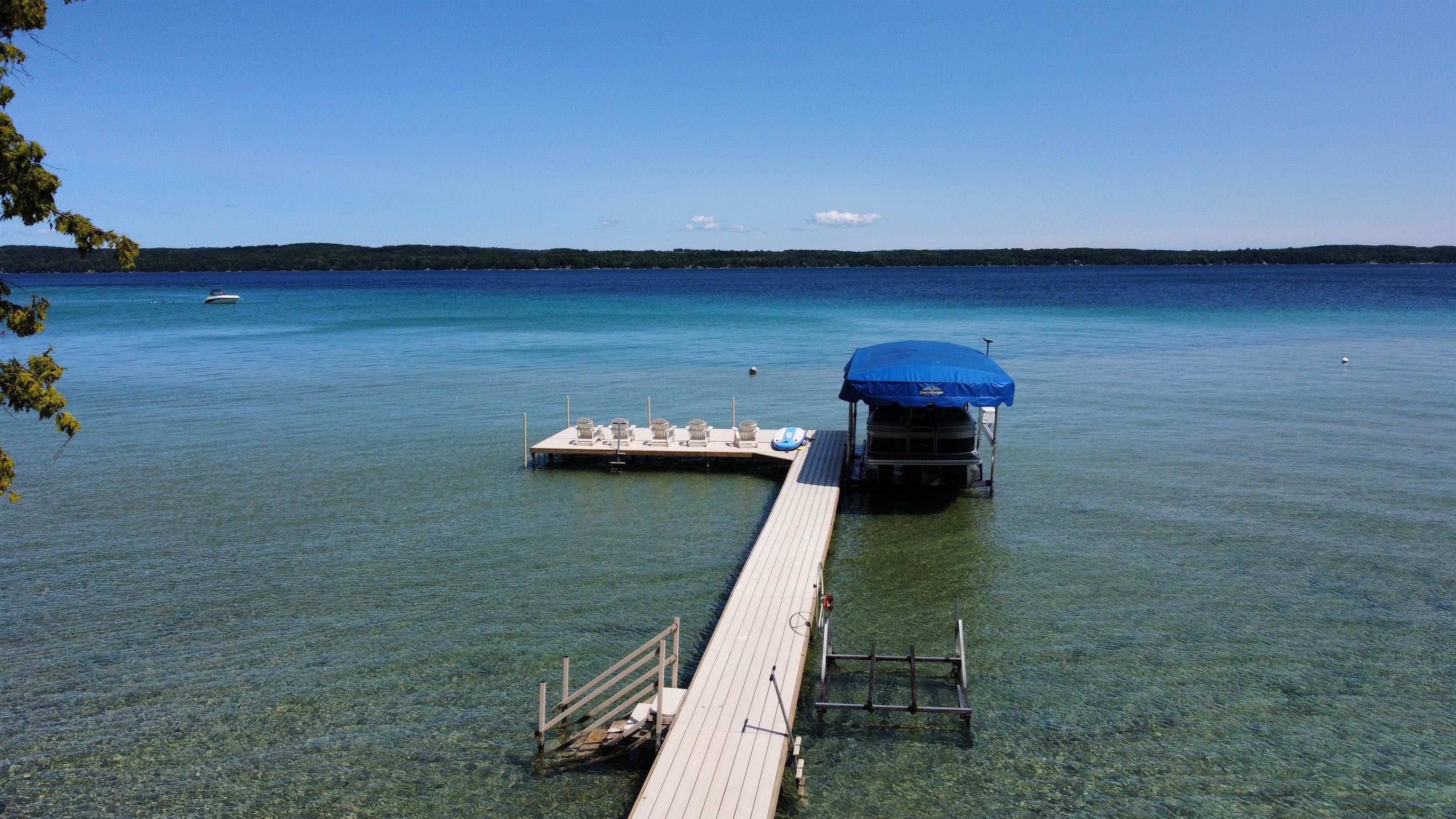 3901 Torch Lake Drive,Nw, Kewadin, MI, 49648-9046