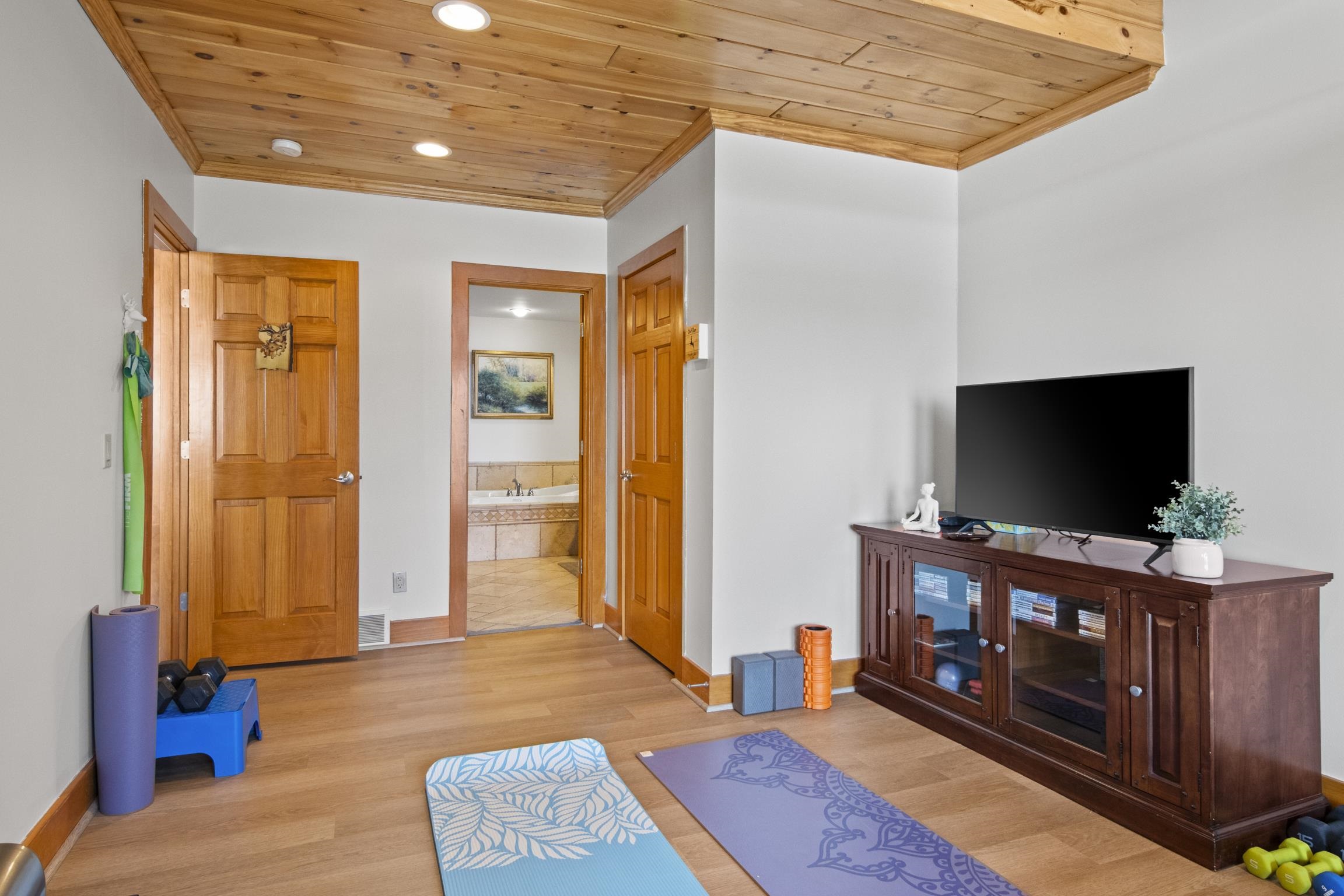 3901 Torch Lake Drive,Nw, Kewadin, MI, 49648-9046