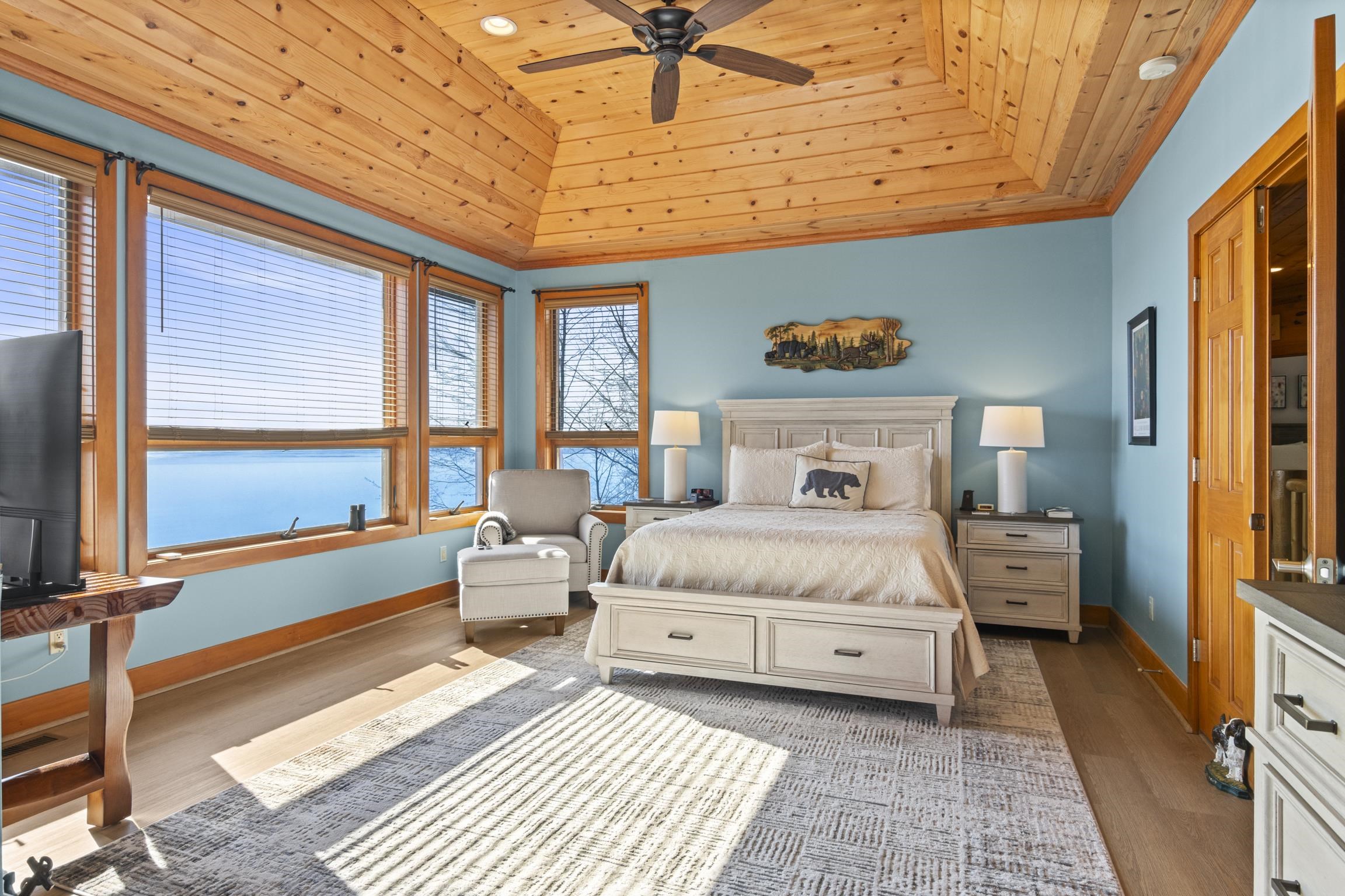 3901 Torch Lake Drive,Nw, Kewadin, MI, 49648-9046