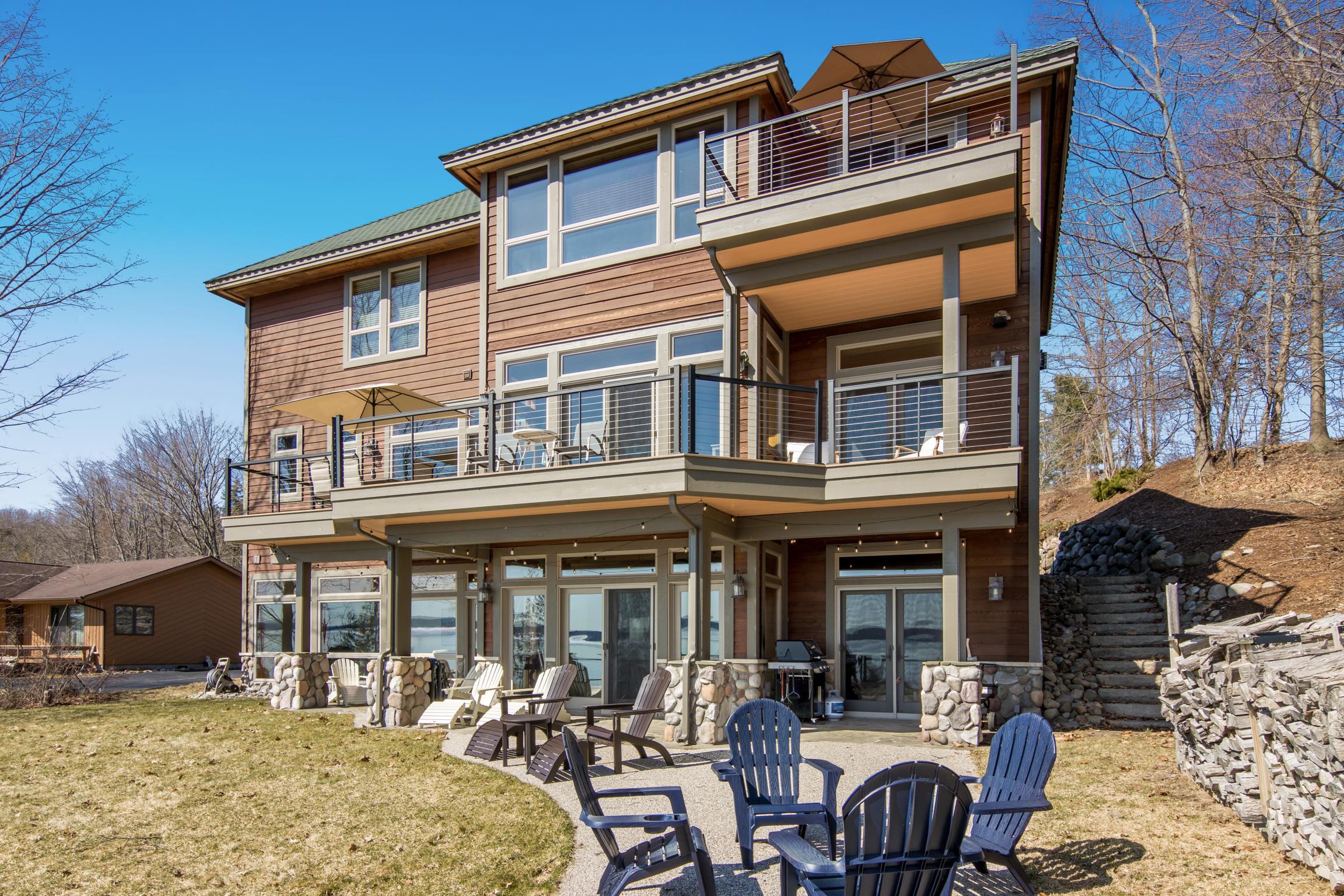 3901 Torch Lake Drive,Nw, Kewadin, MI, 49648-9046