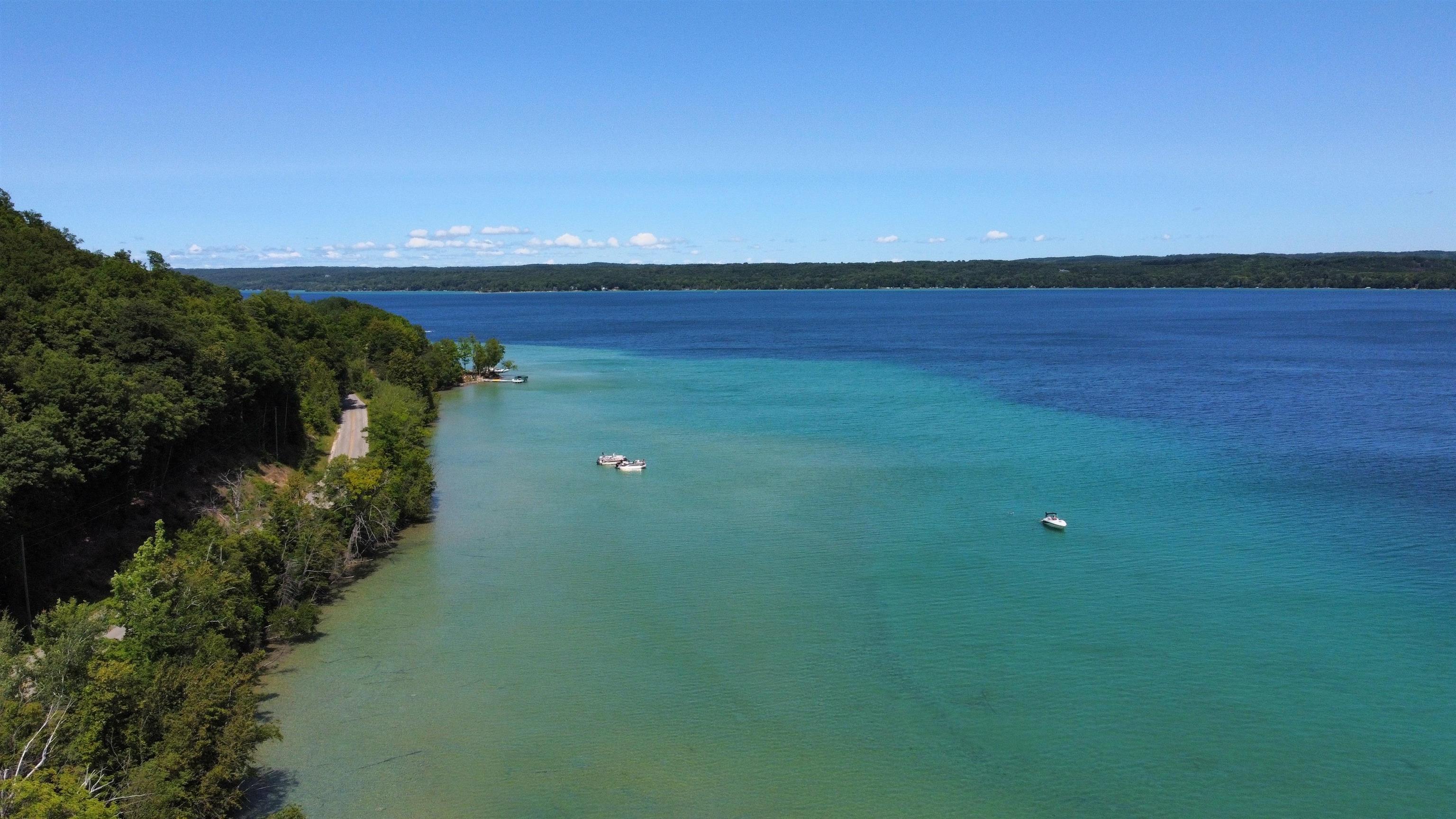 3901 Torch Lake Drive,Nw, Kewadin, MI, 49648-9046