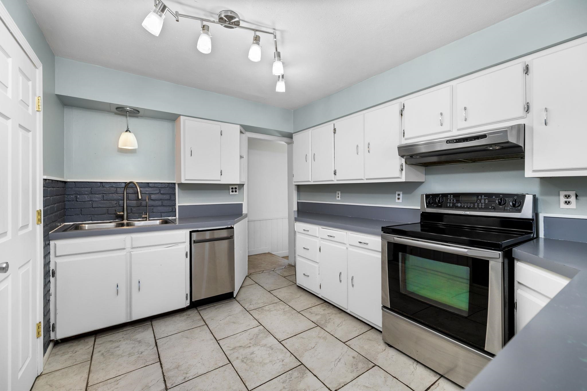 1209 Cass Street, Traverse City, MI, 49684