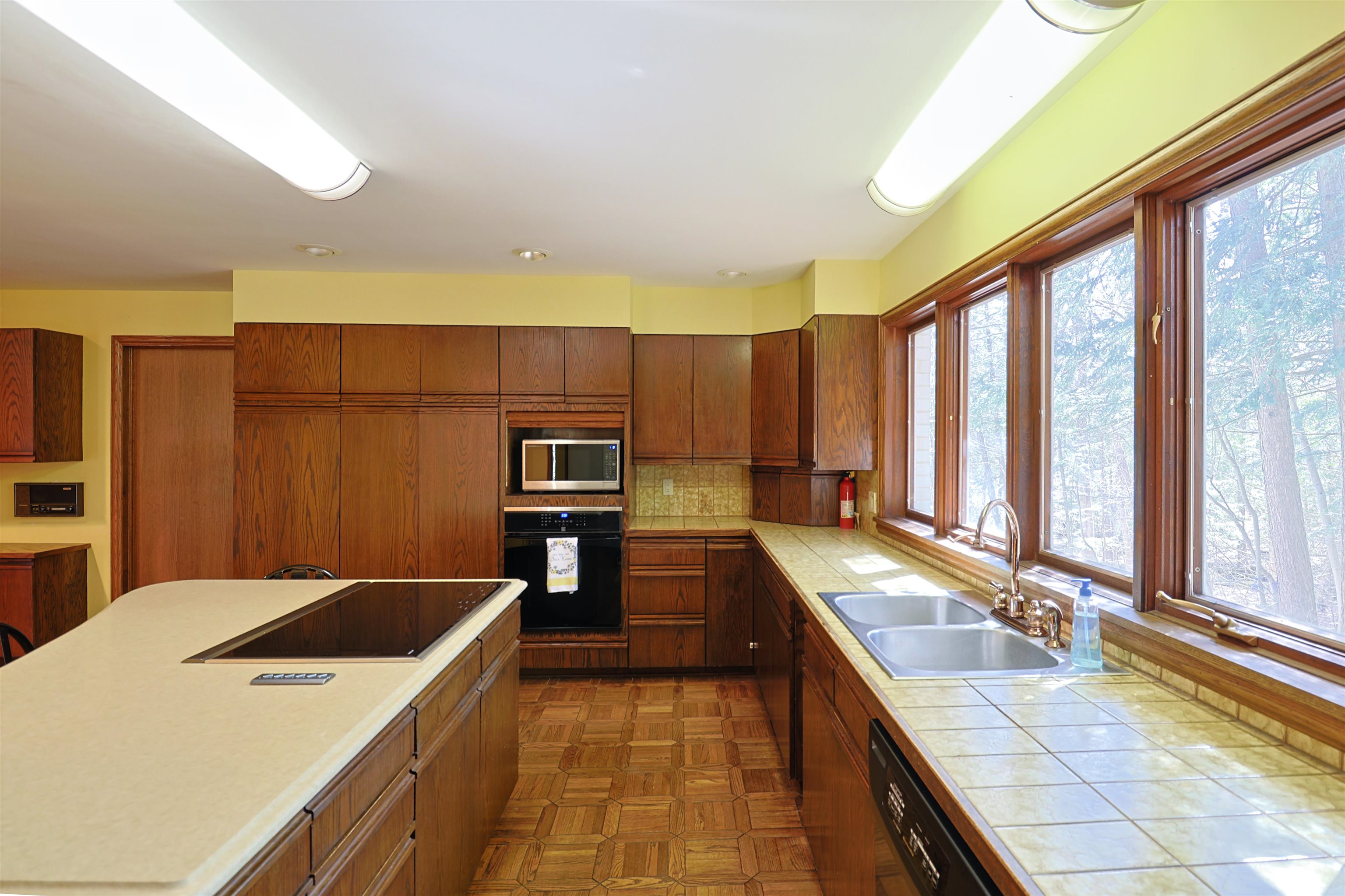 555 E Deerfield Road, Mount Pleasant, MI, 48858