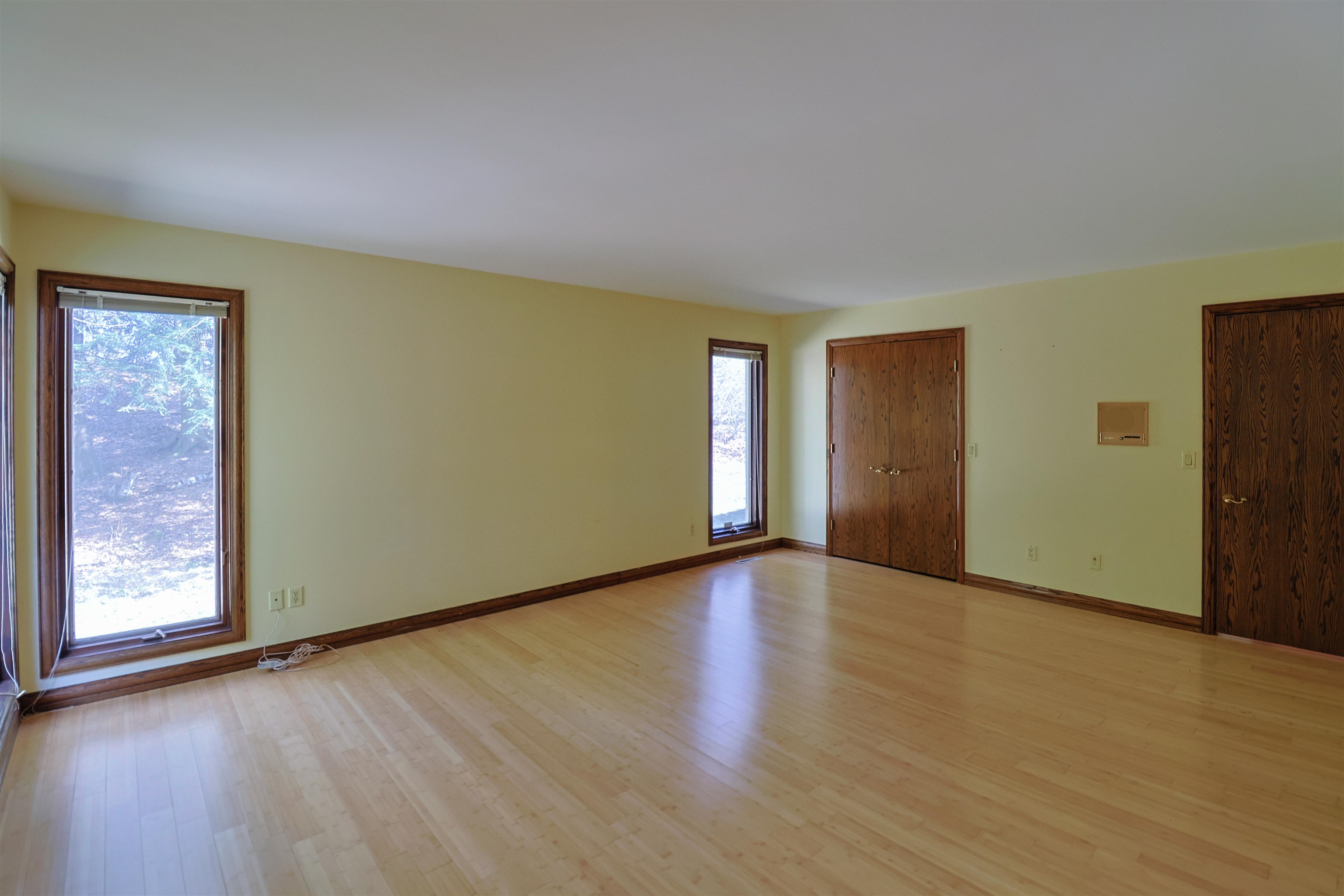 555 E Deerfield Road, Mount Pleasant, MI, 48858