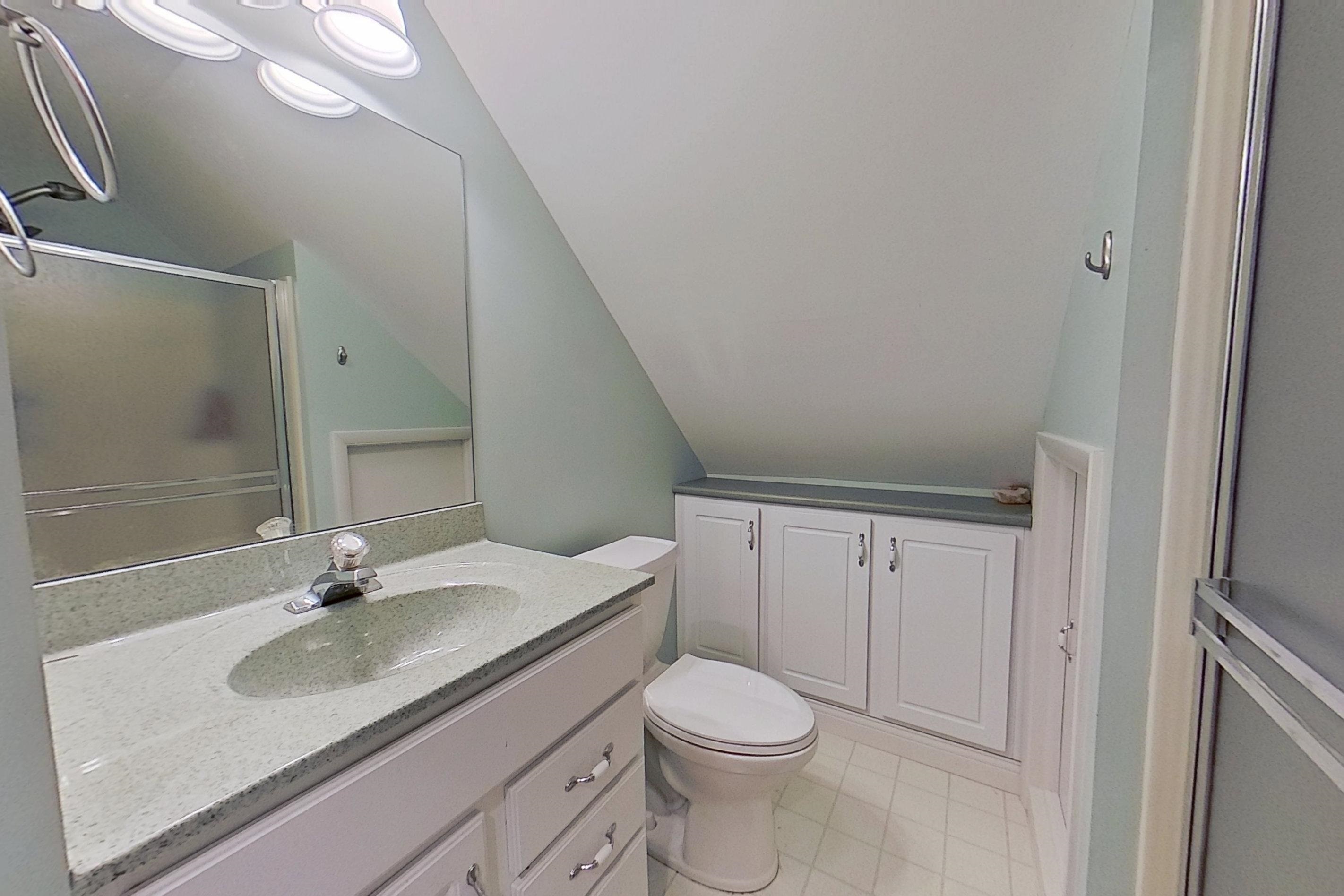 11417 N Shore Drive, Lake, MI, 48632