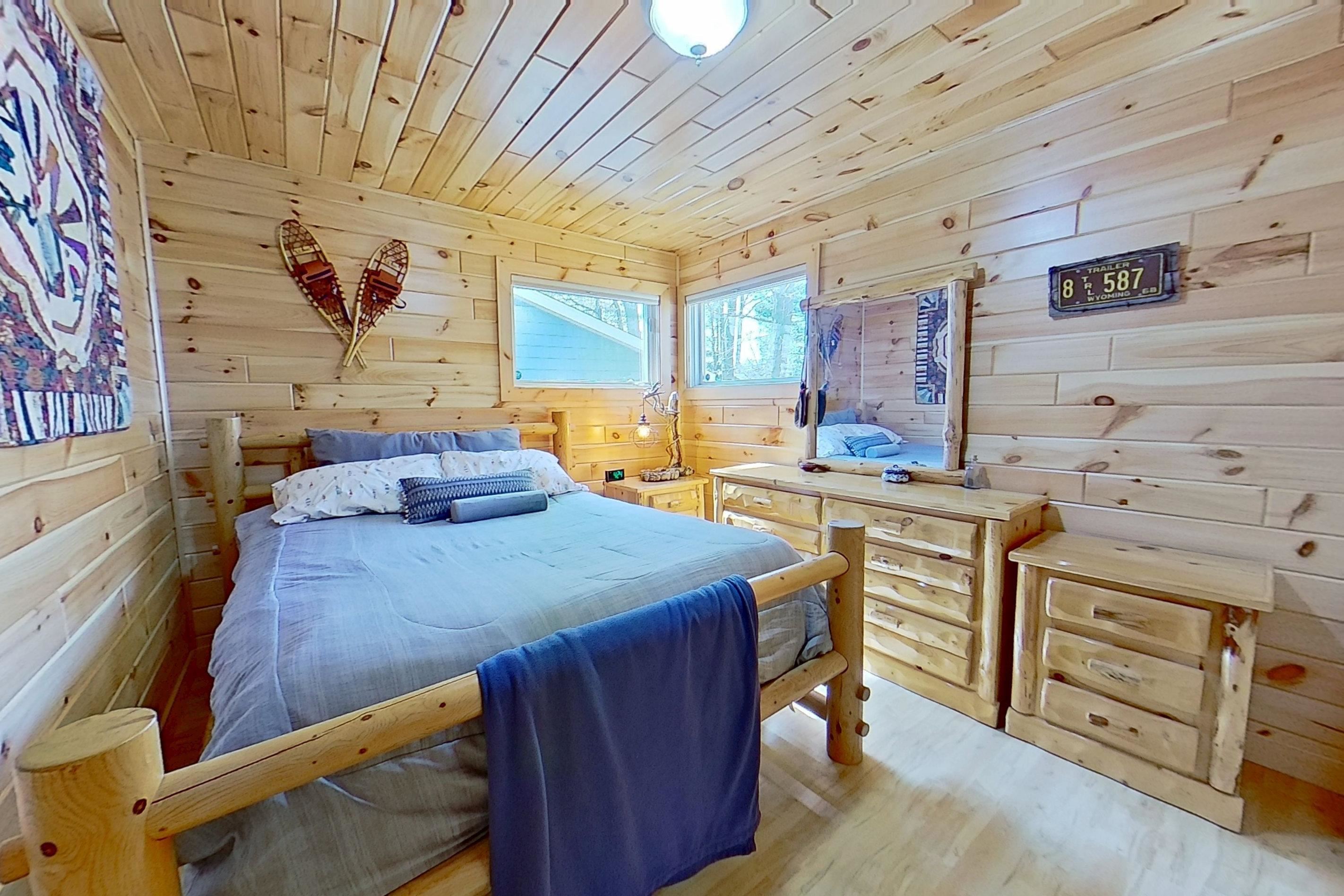 11417 N Shore Drive, Lake, MI, 48632