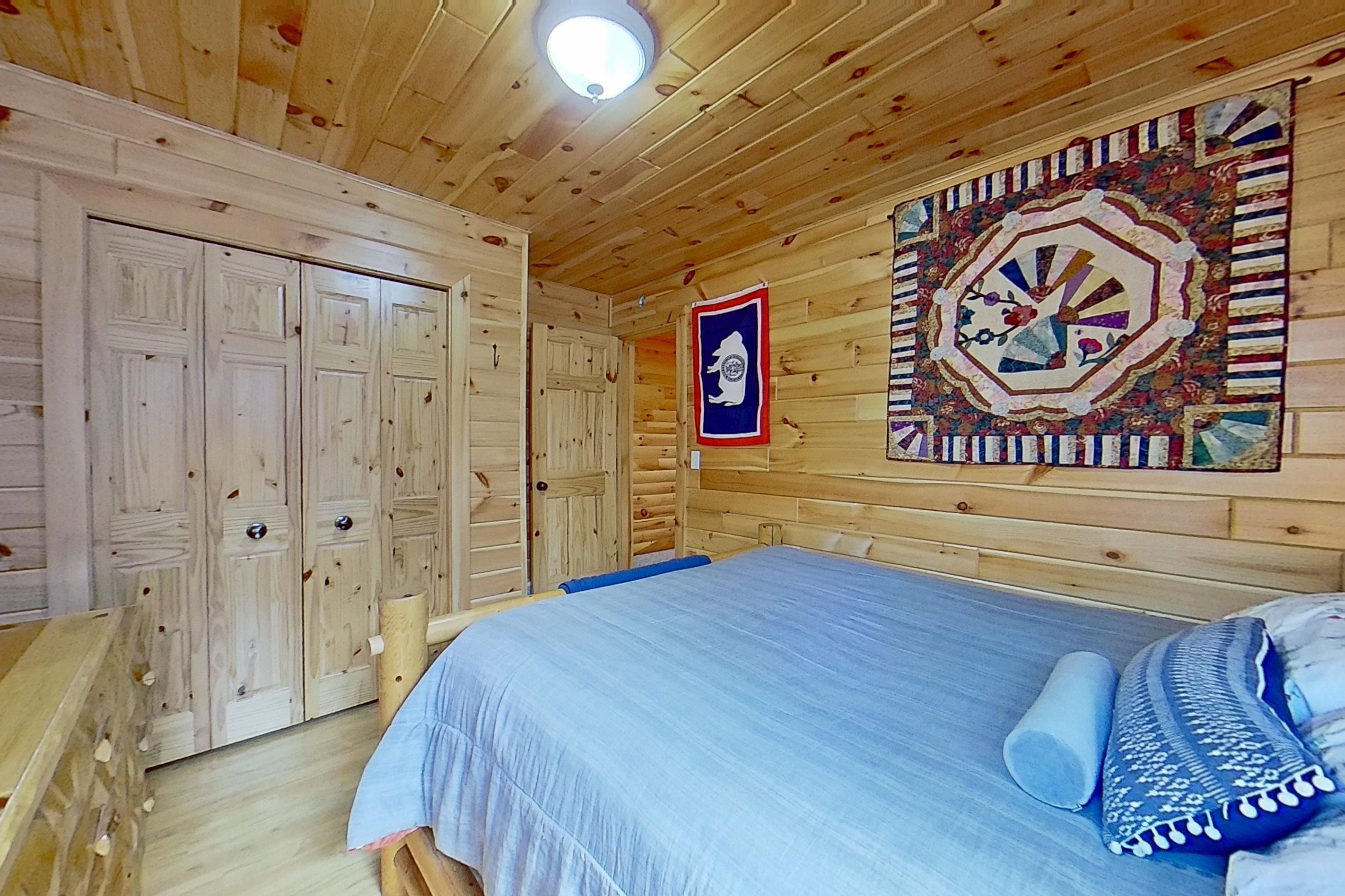 11417 N Shore Drive, Lake, MI, 48632