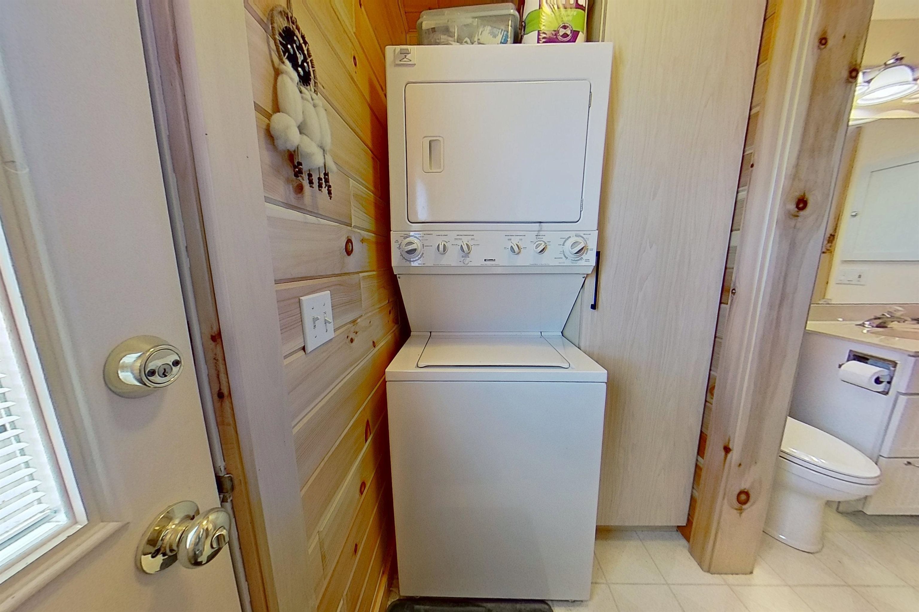 11417 N Shore Drive, Lake, MI, 48632