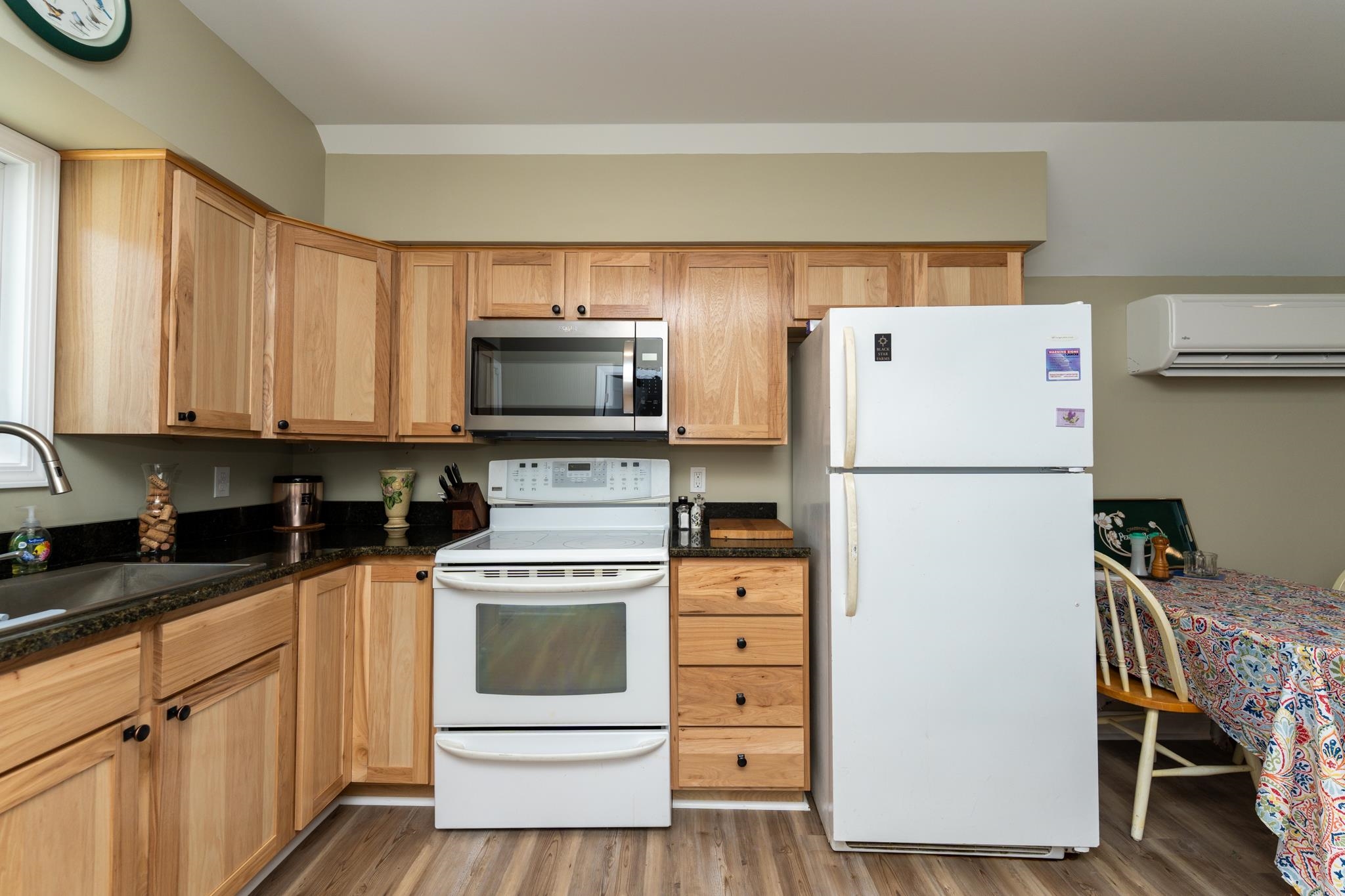 11417 N Shore Drive, Lake, MI, 48632