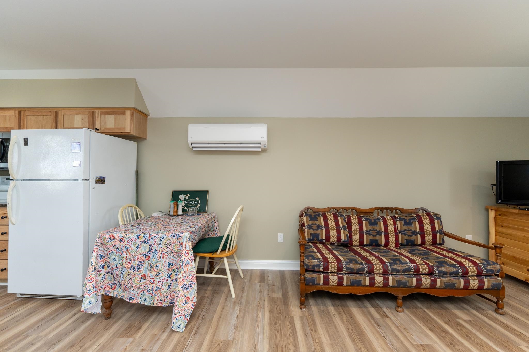 11417 N Shore Drive, Lake, MI, 48632