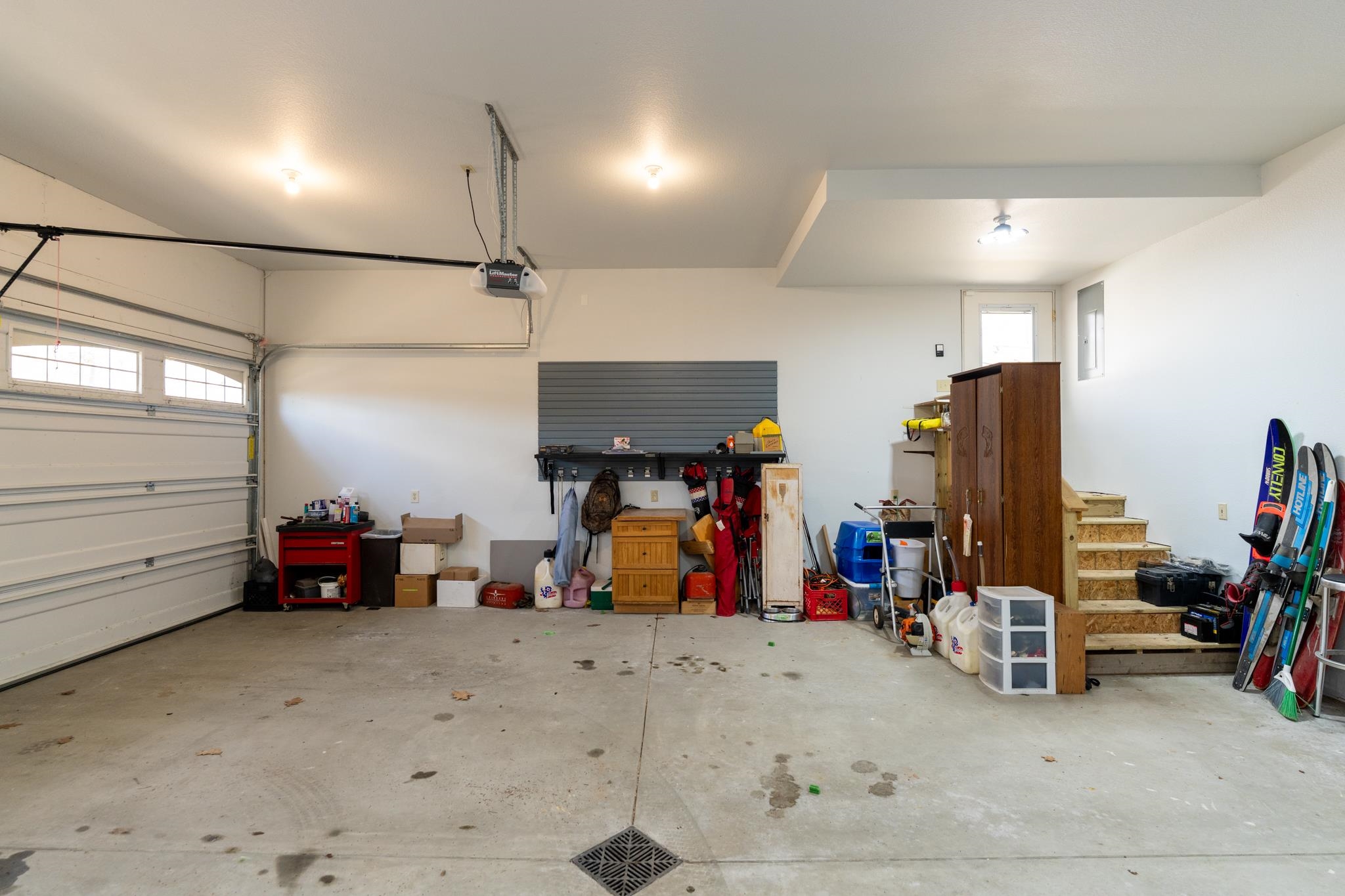 11417 N Shore Drive, Lake, MI, 48632