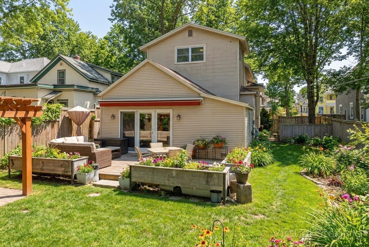 427 Washington Street, Traverse City, MI, 49684