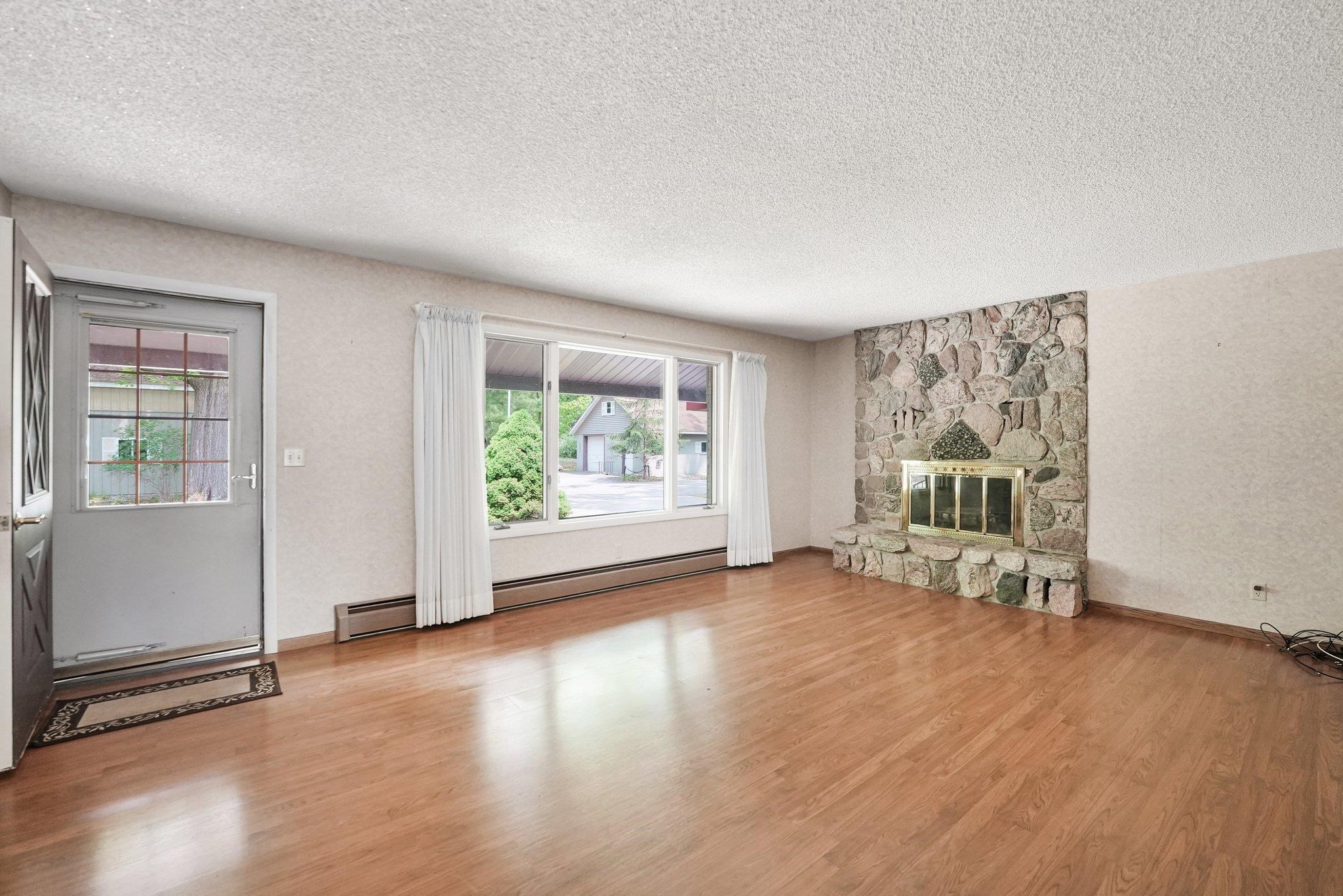 9017 Clam Lake Road, Bellaire, MI, 49615