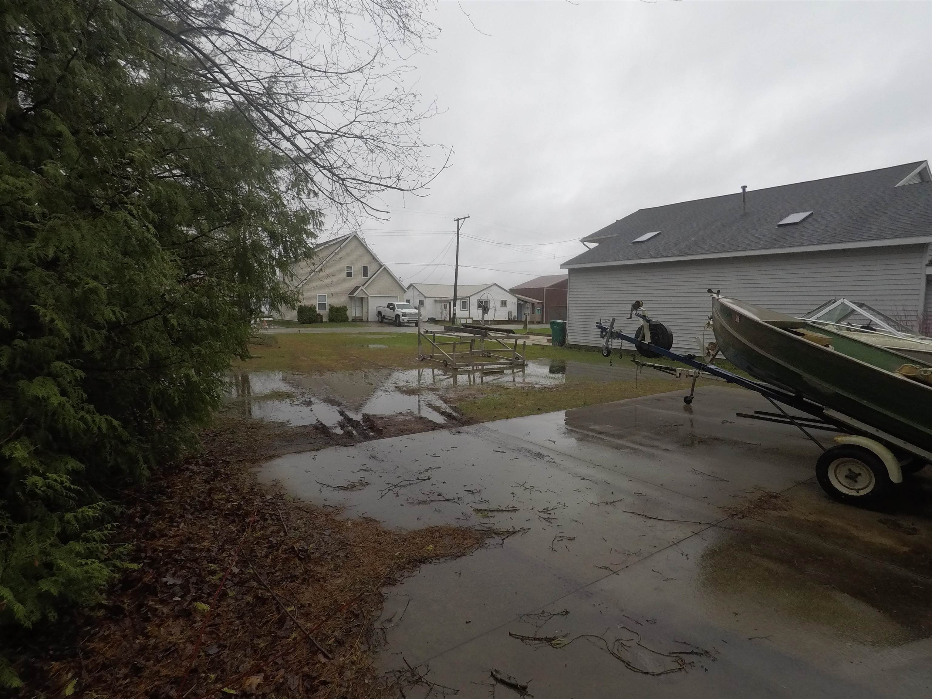 900 E Lake Mitchell Drive, Cadillac, MI, 49601