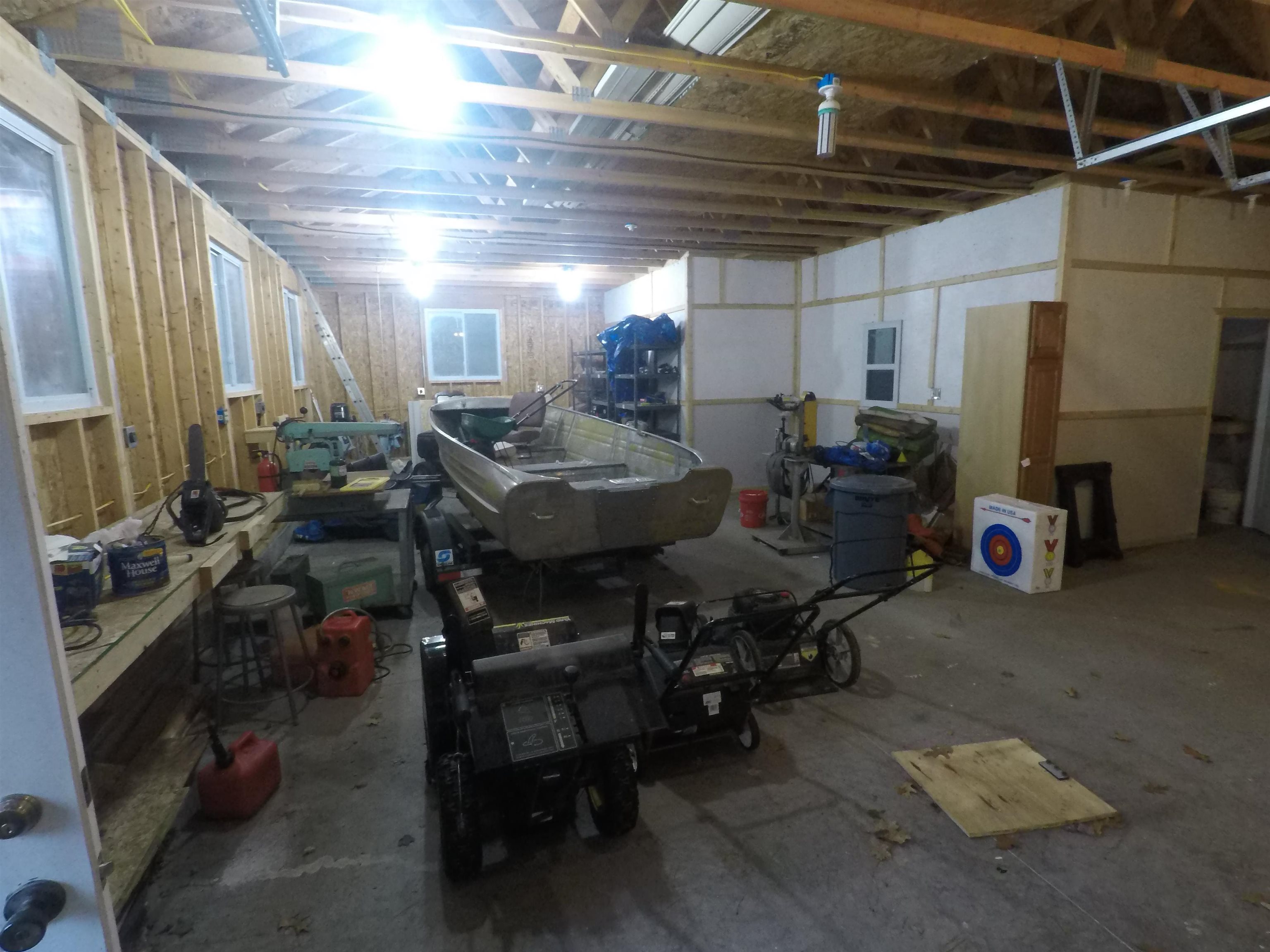 900 E Lake Mitchell Drive, Cadillac, MI, 49601