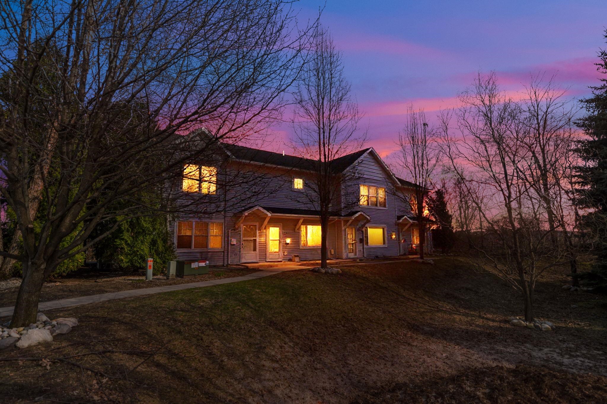 715 Lake Avenue UNIT&nbsp;B, Traverse City, MI, 49684