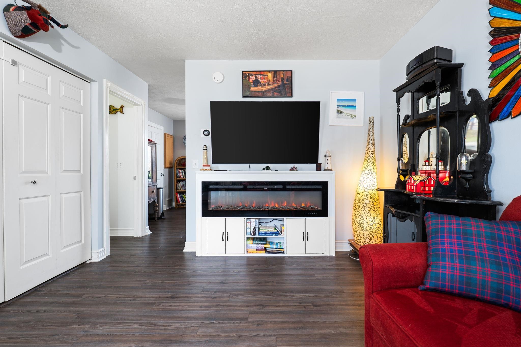 715 Lake Avenue UNIT&nbsp;B, Traverse City, MI, 49684