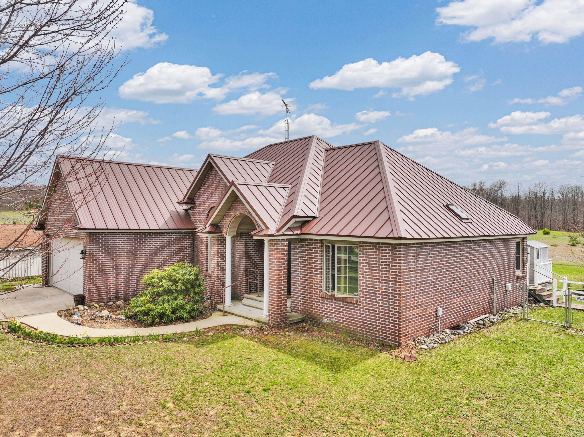 3048 E 16 Road, Manton, MI, 49663