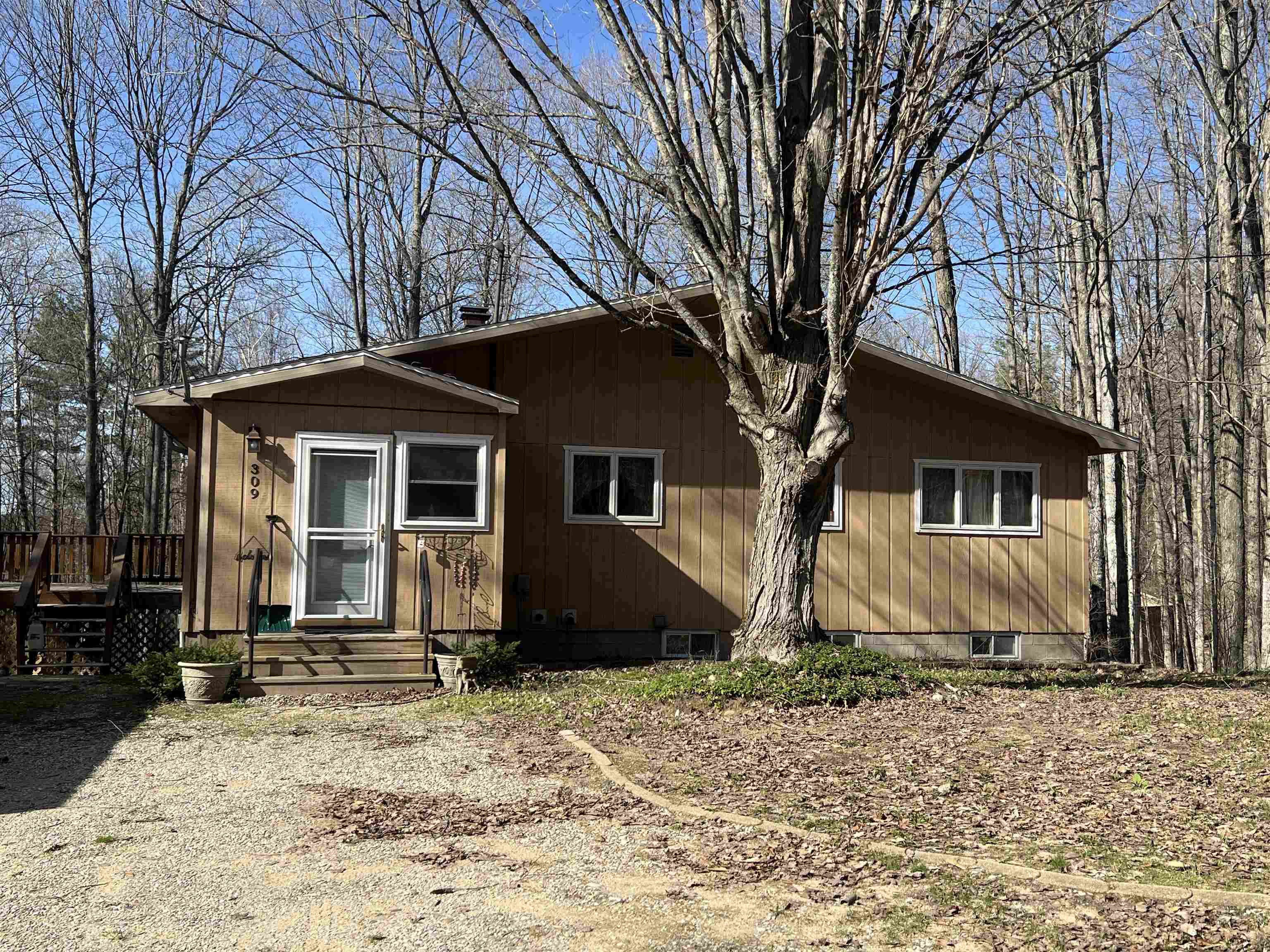 309 Oak Hill Road, Fife Lake, MI, 49633