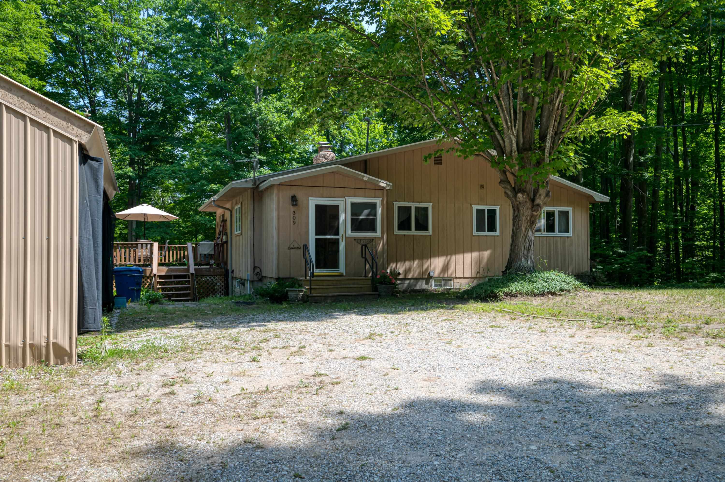 309 Oak Hill Road, Fife Lake, MI, 49633