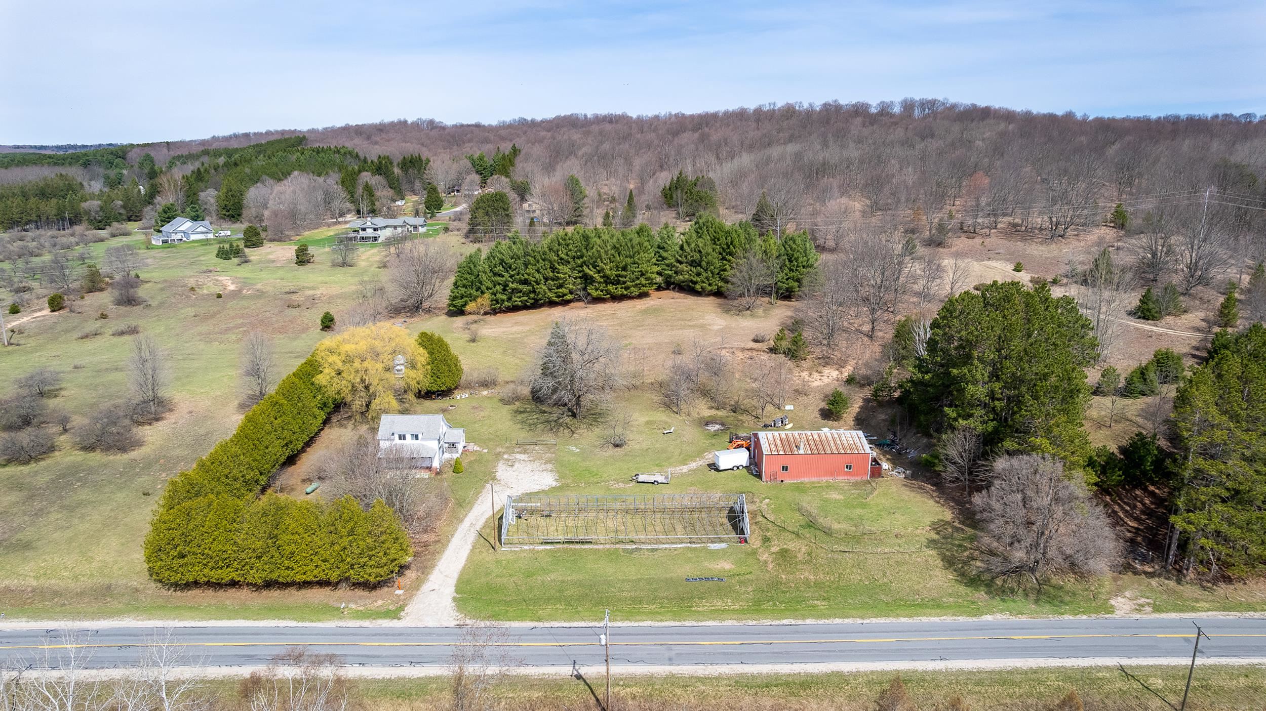 2760 River Road, Frankfort, MI, 49635-9006