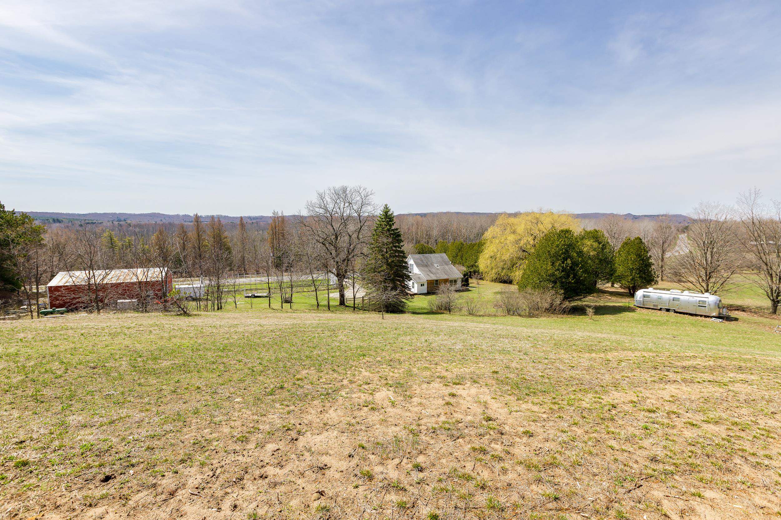 2760 River Road, Frankfort, MI, 49635-9006