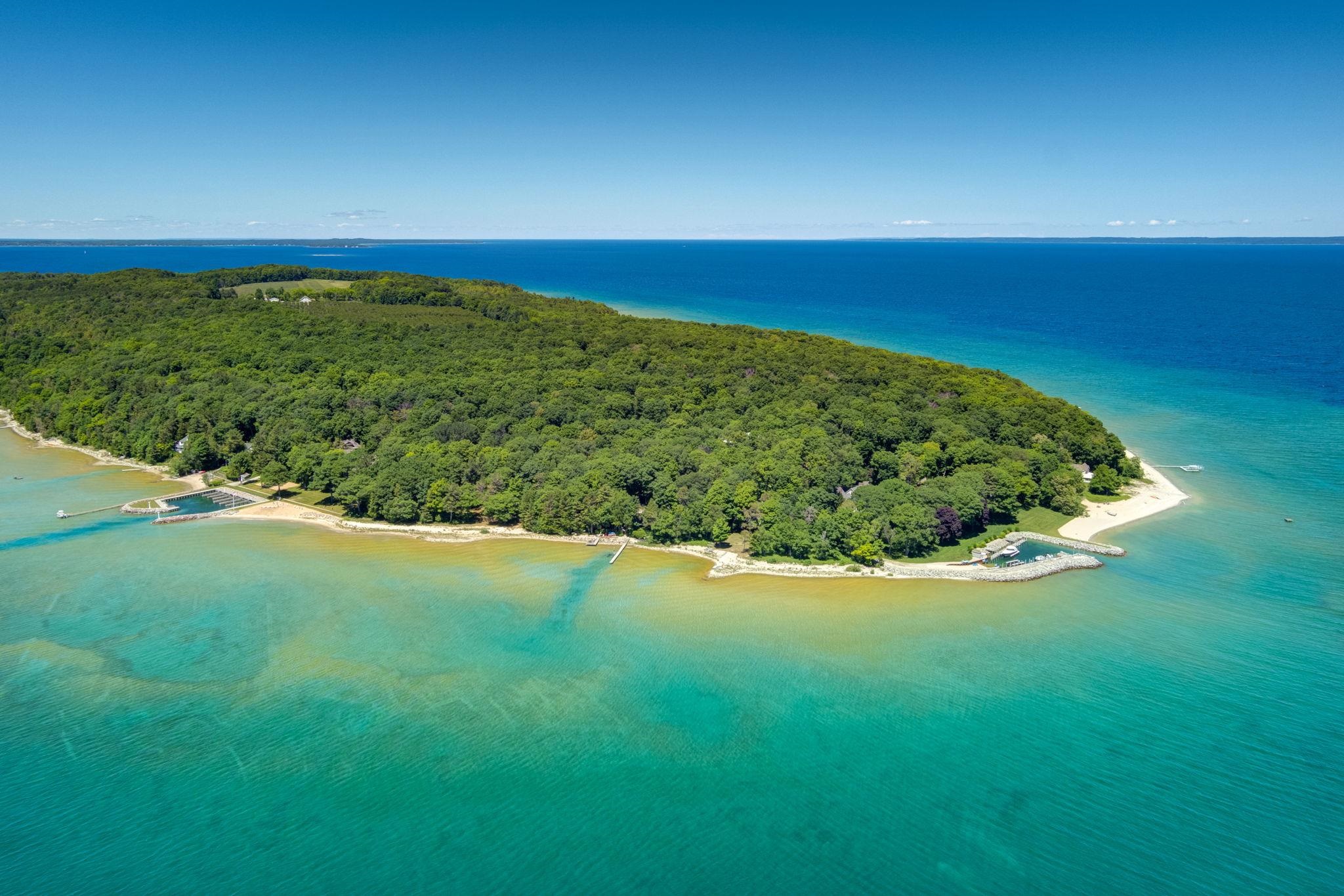 Homes for sale in Leelanau Township Leelanau, MI | 4152 N Omena Point Rd, Leelanau Township Leelanau, MI 49674 | MLS# 78080067114