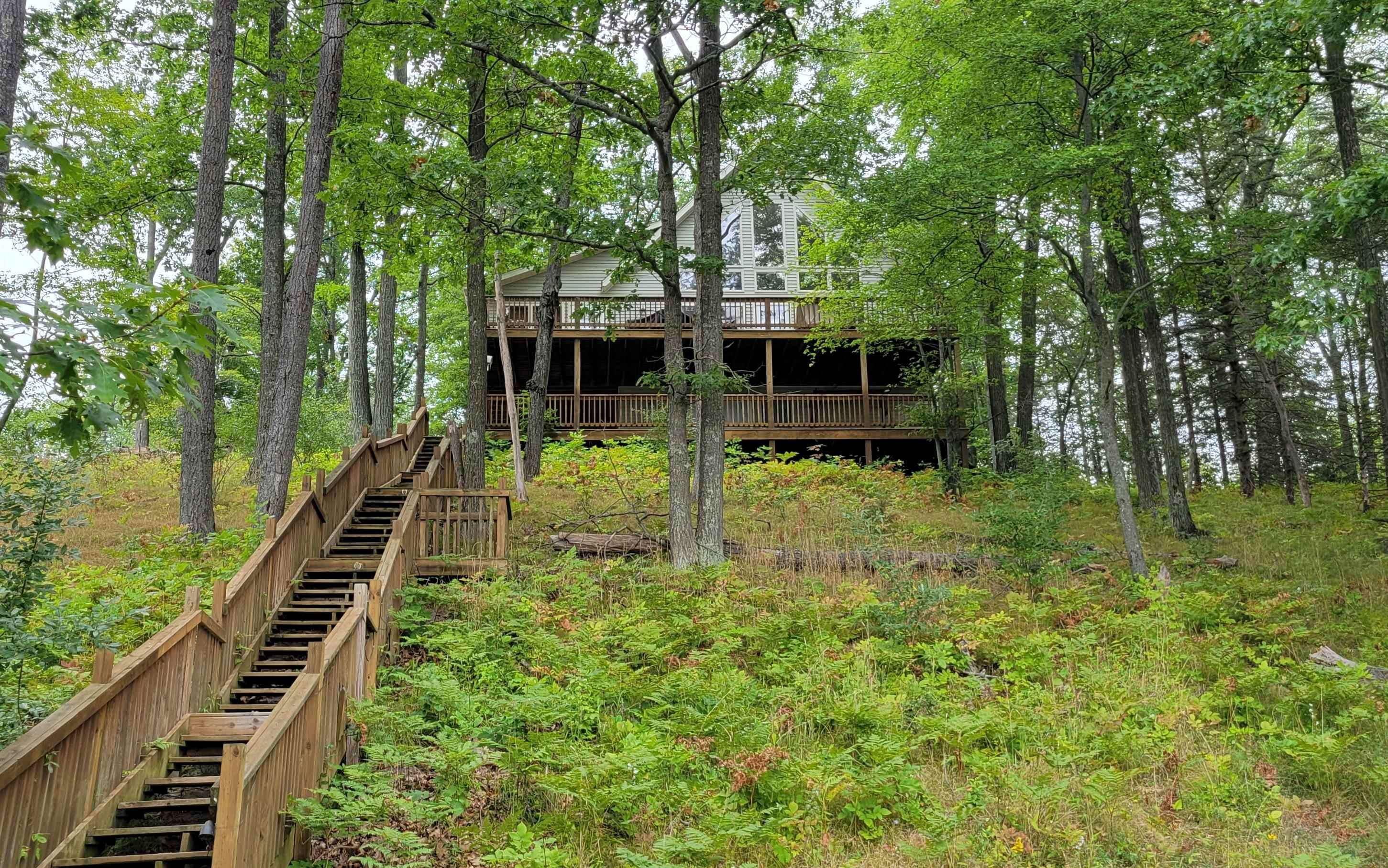 1705 W Troy Street, Ferndale, MI, 48220 3159