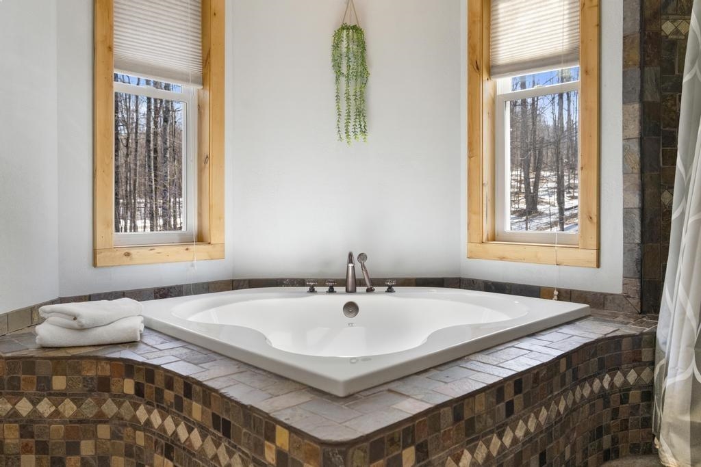 5592 Troon North, Bellaire, MI, 49615