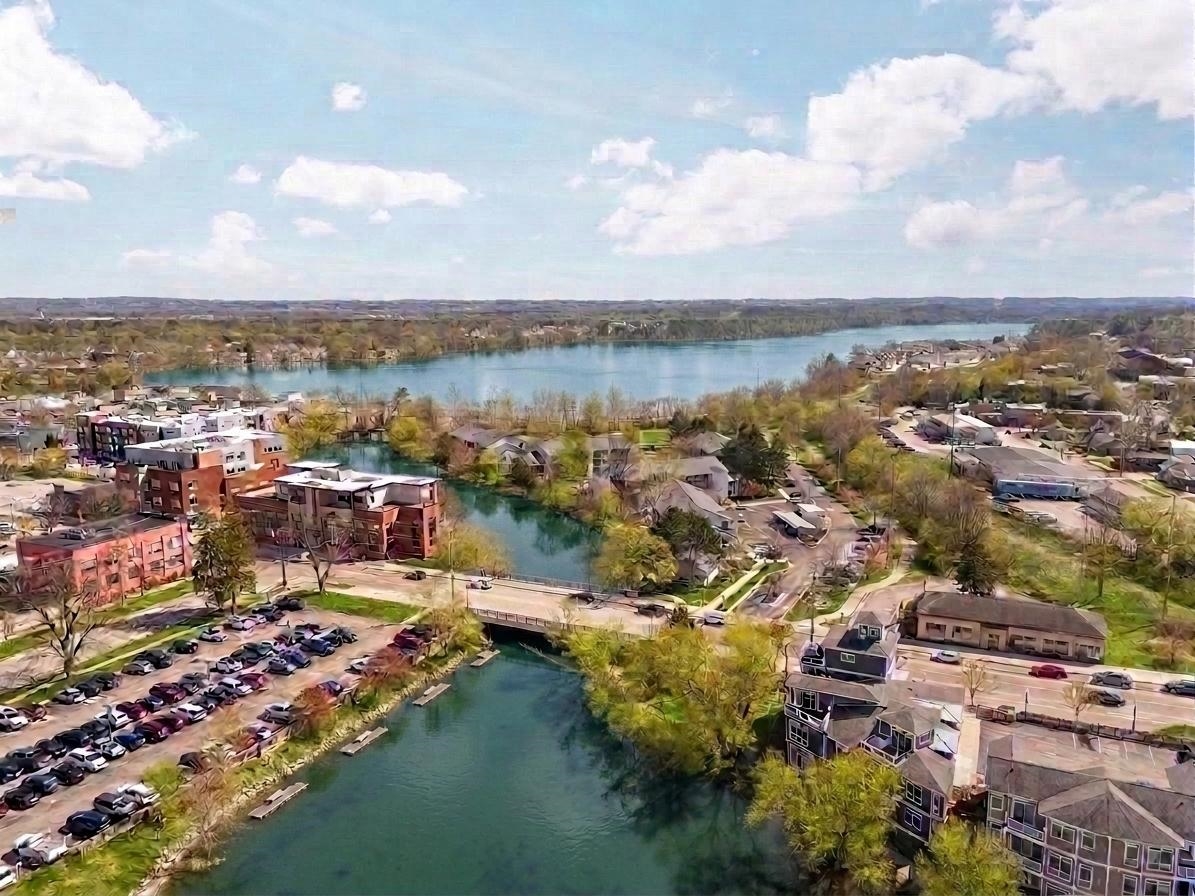 545 Riverine Drive UNIT&nbsp;205, Traverse City, MI, 49684