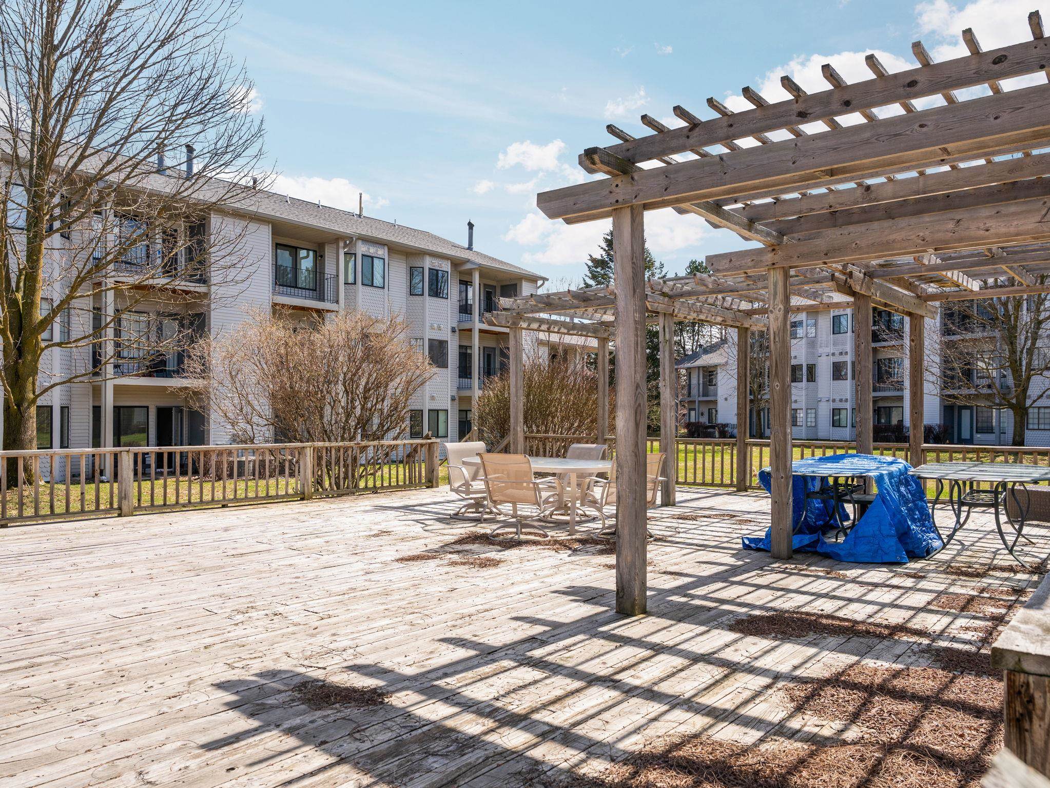 545 Riverine Drive UNIT&nbsp;205, Traverse City, MI, 49684