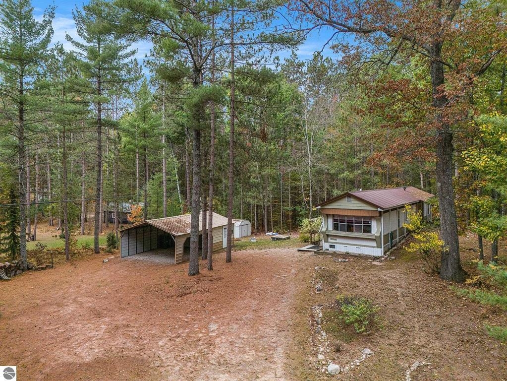 377 E Bear Lake Road, Kalkaska, MI, 49646