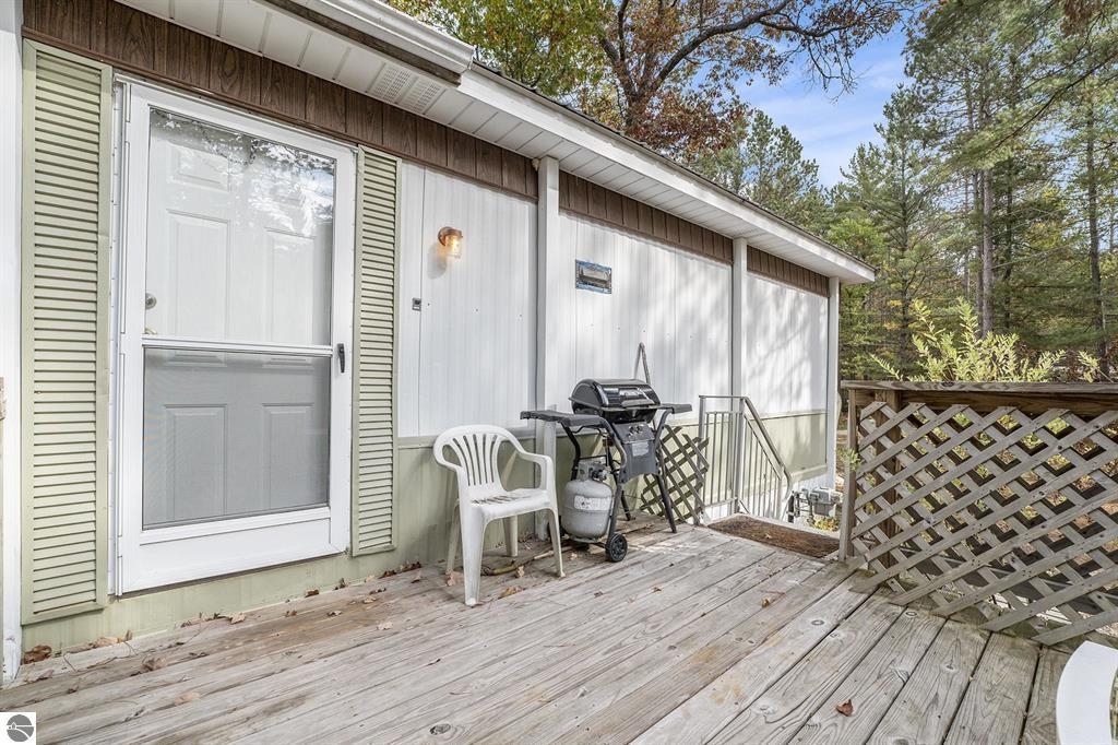 377 E Bear Lake Road, Kalkaska, MI, 49646