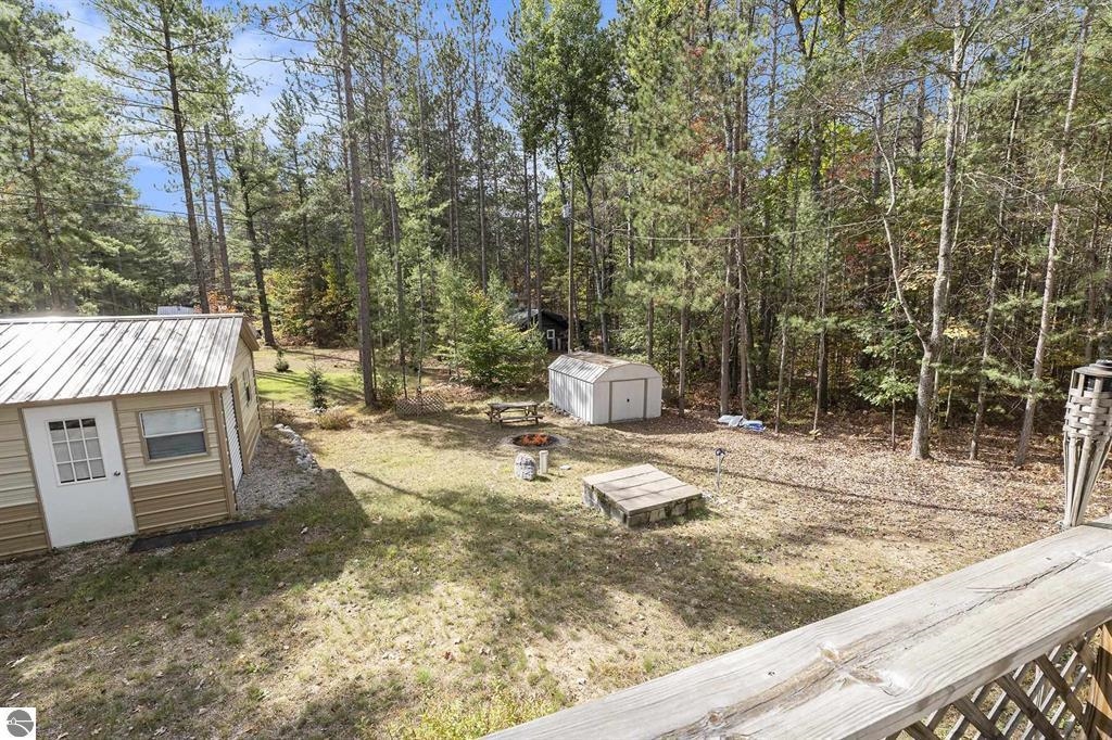 377 E Bear Lake Road, Kalkaska, MI, 49646