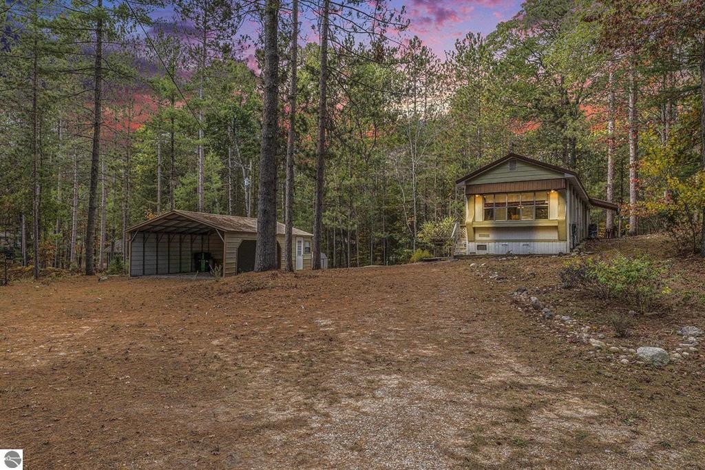 377 E Bear Lake Road, Kalkaska, MI, 49646