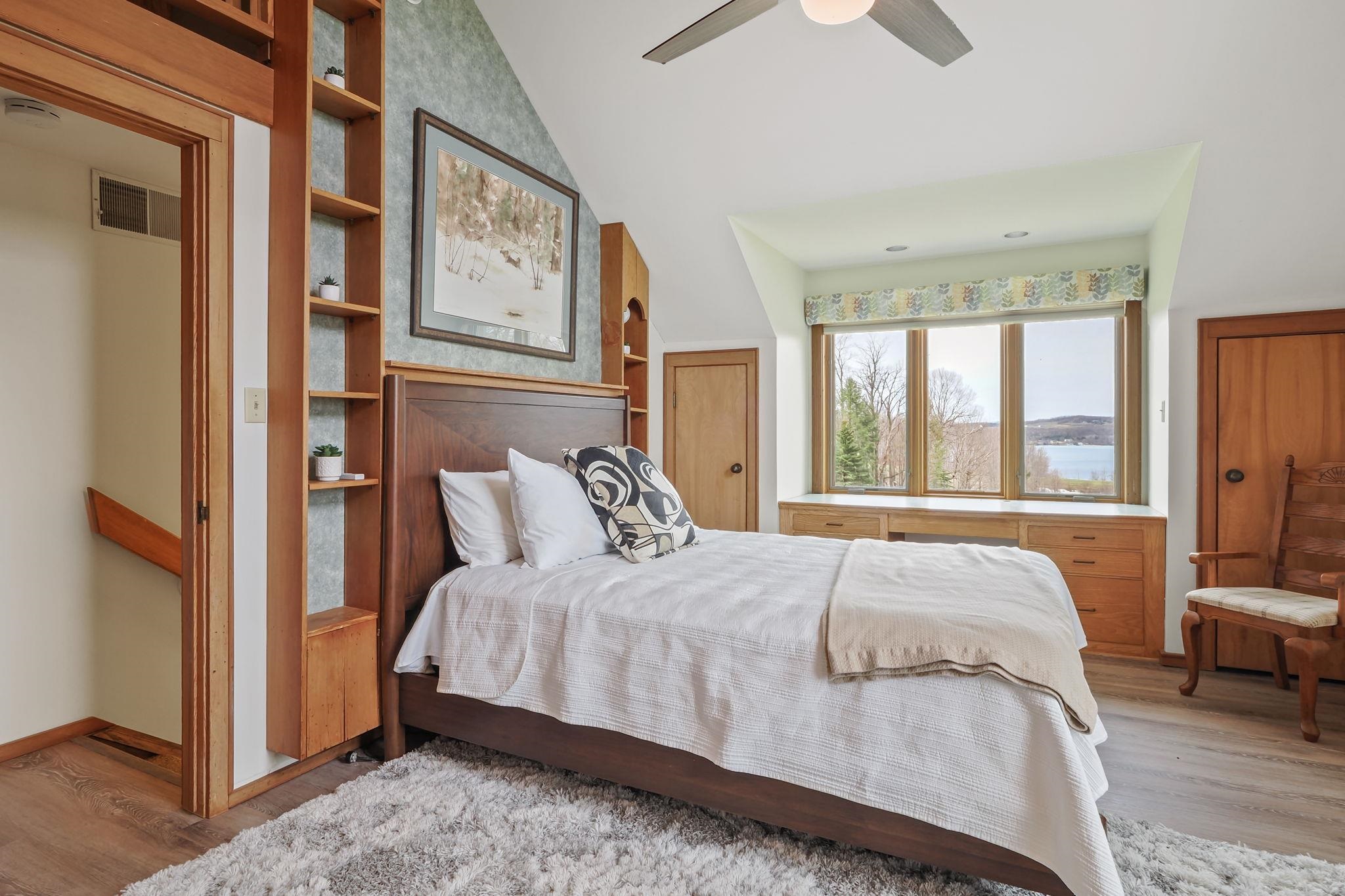 470 S Donnybrook Road, Suttons Bay, MI, 49682