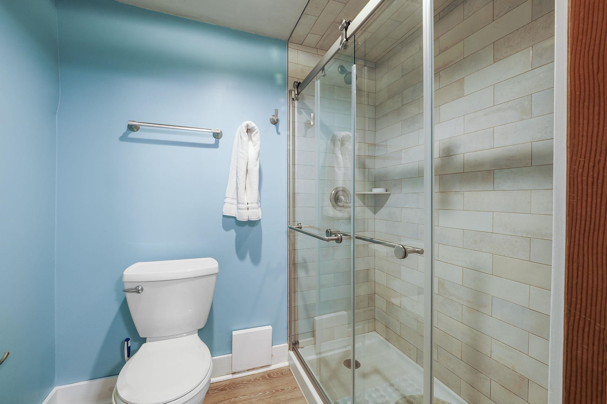 470 S Donnybrook Road, Suttons Bay, MI, 49682