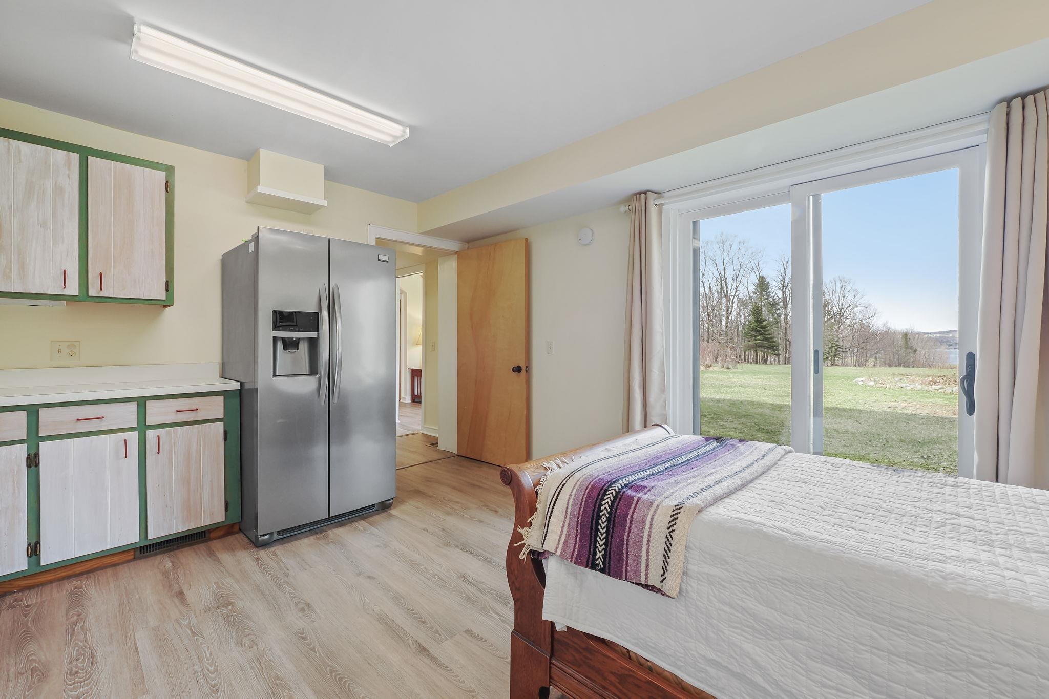 470 S Donnybrook Road, Suttons Bay, MI, 49682