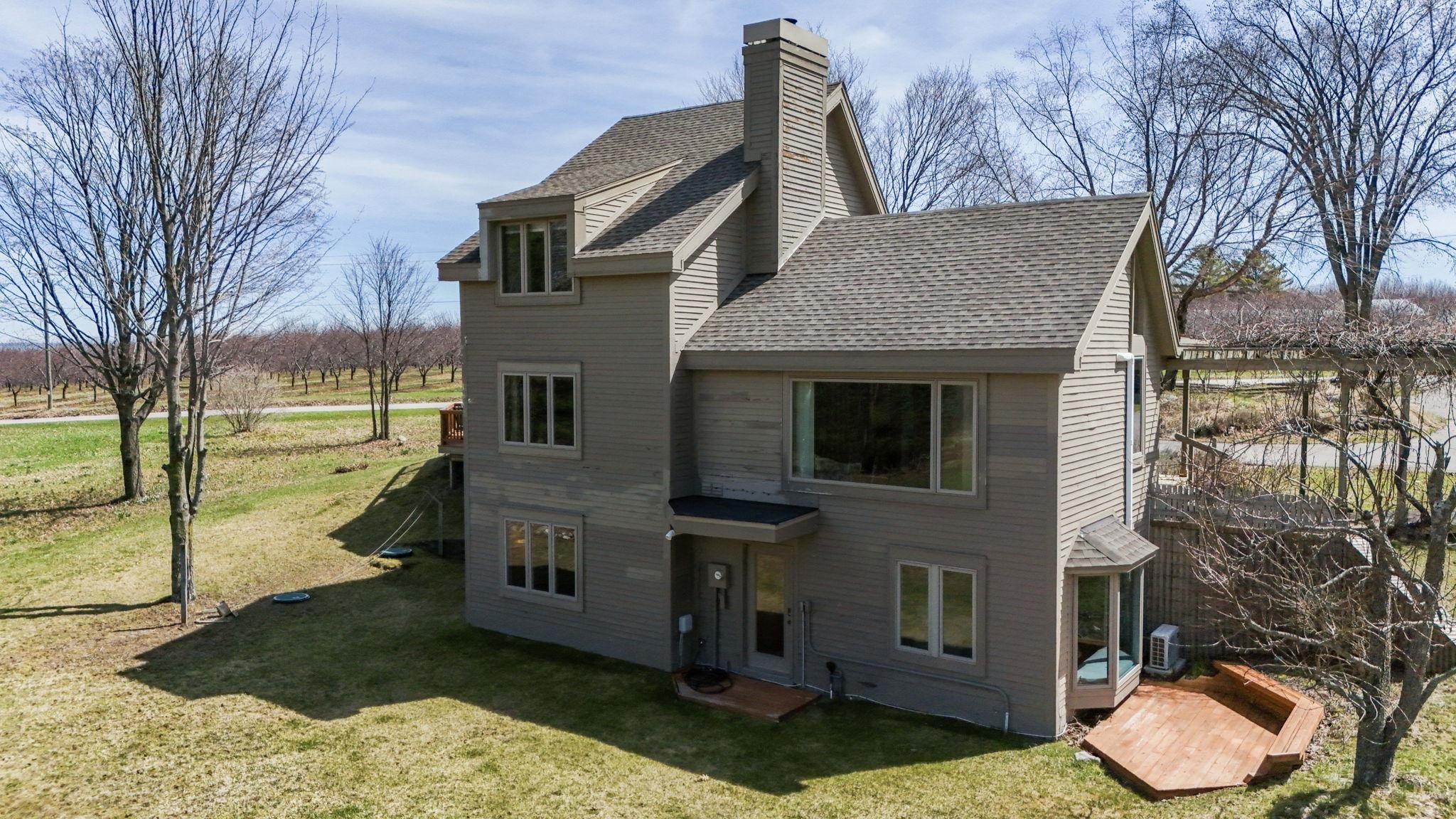 470 S Donnybrook Road, Suttons Bay, MI, 49682