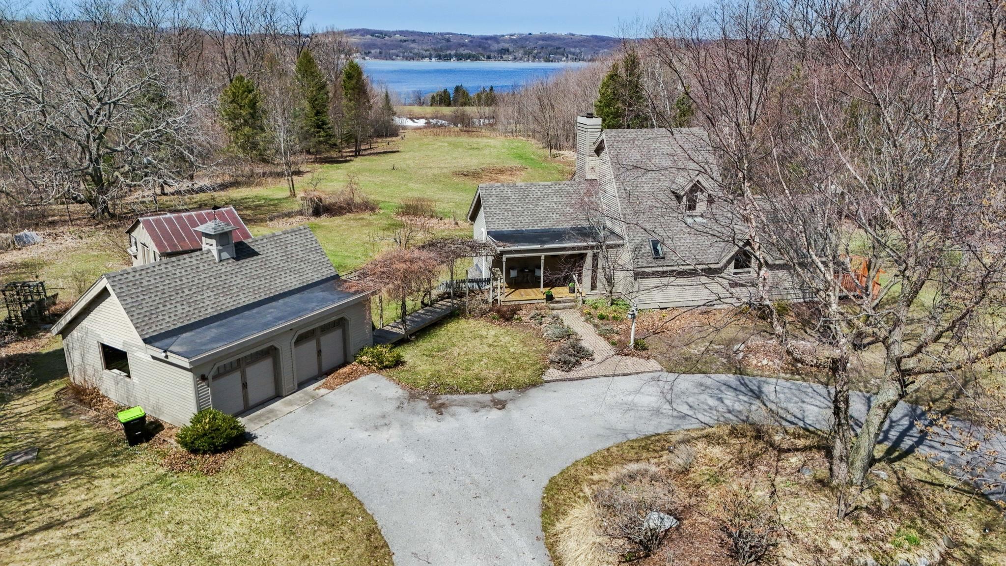 470 S Donnybrook Road, Suttons Bay, MI, 49682