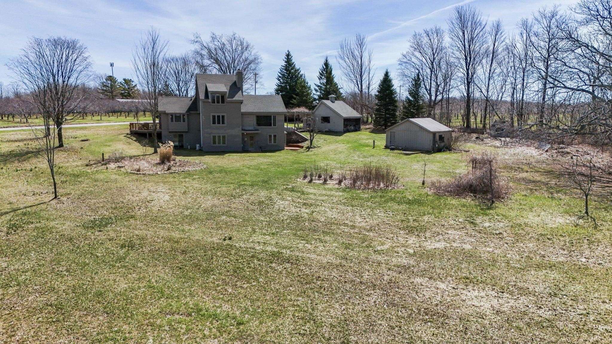 470 S Donnybrook Road, Suttons Bay, MI, 49682