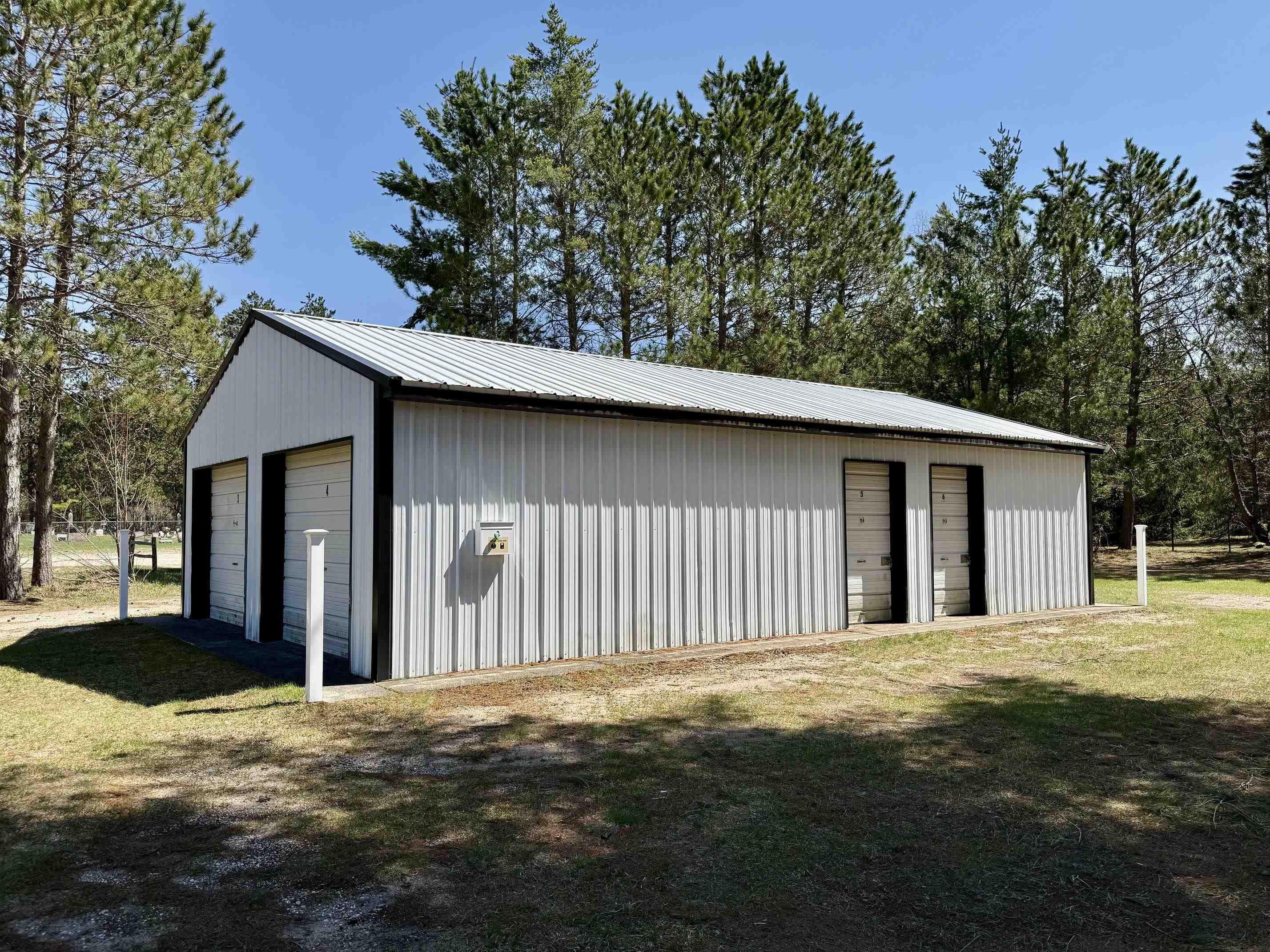 3044 S 29 Road, Cadillac, MI, 49601