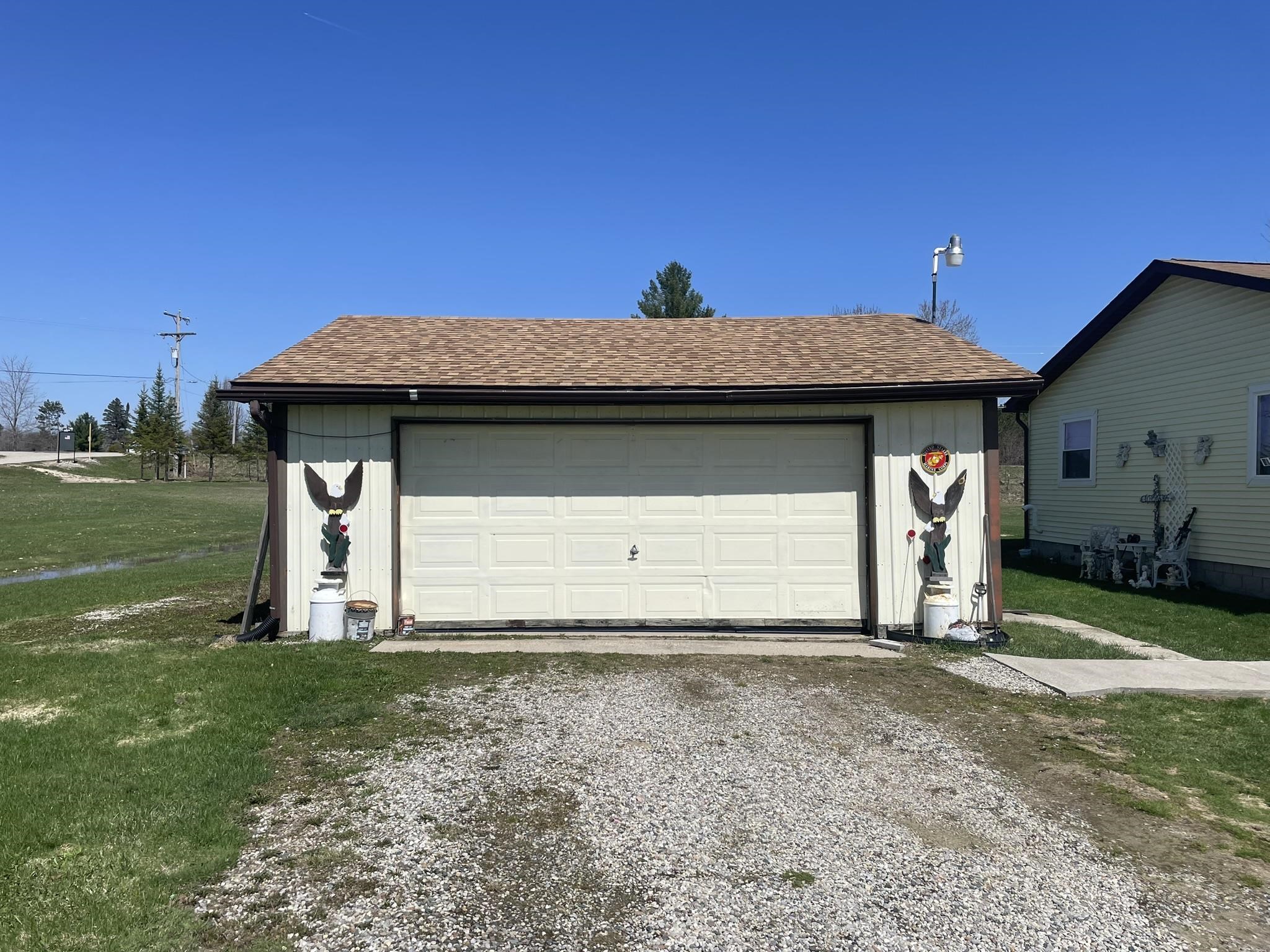 Homes for sale in Lupton, MI | 3557 Coveview Dr, Lupton, MI 48635 | MLS# 80067201
