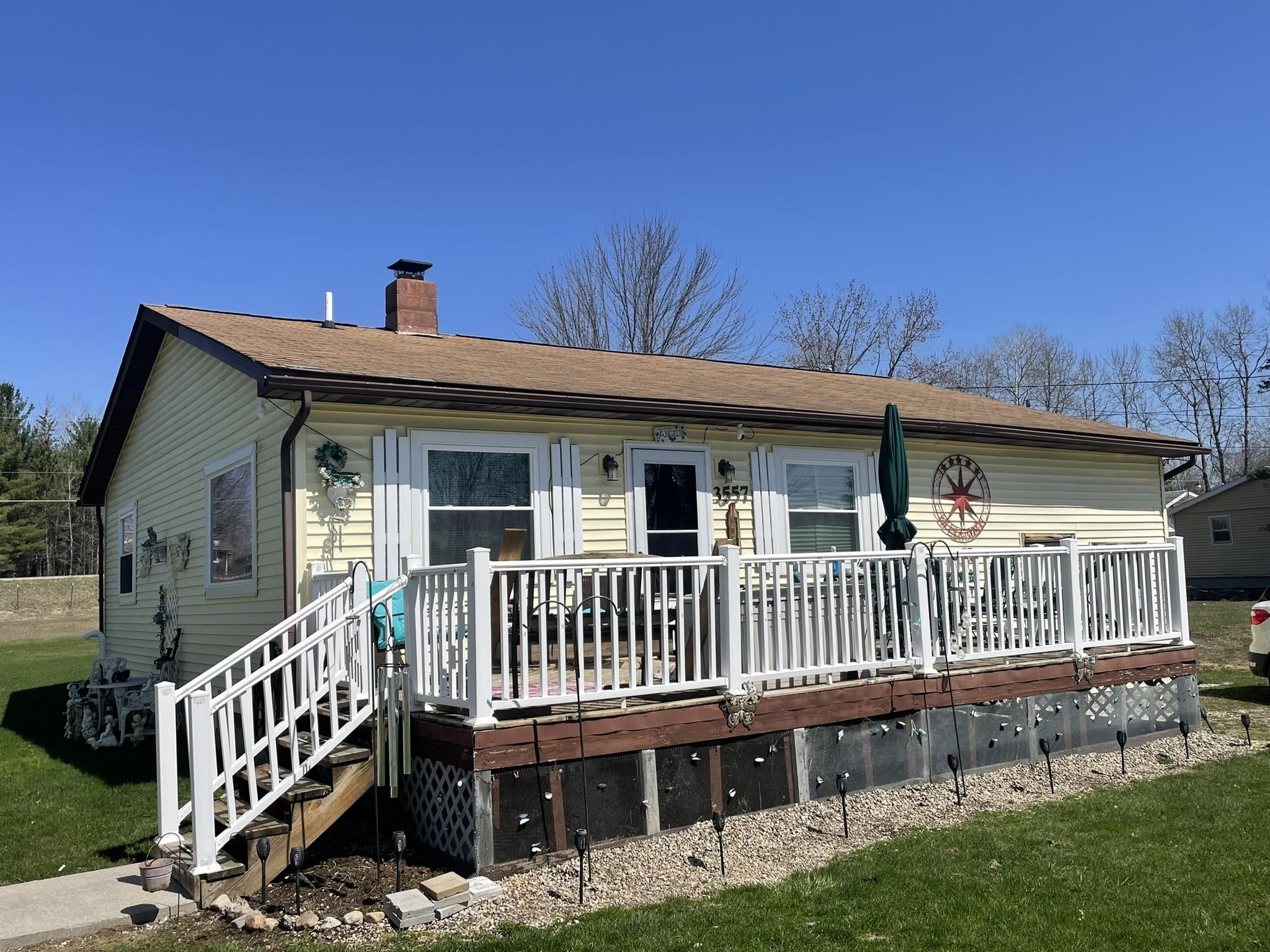 Homes for sale in Lupton, MI | 3557 Coveview Dr, Lupton, MI 48635 | MLS# 80067201
