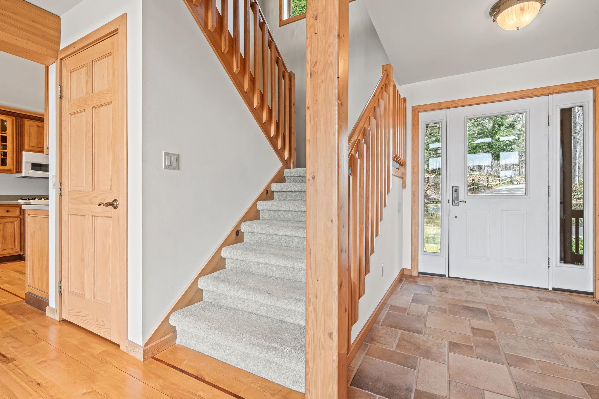 2962 Crescent Shores Drive, Traverse City, MI, 49685-9643