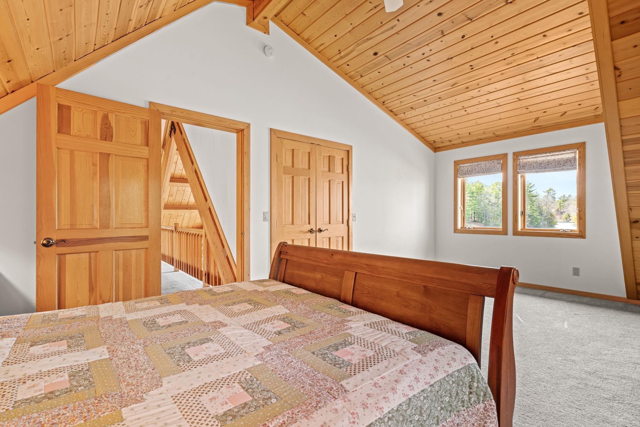 2962 Crescent Shores Drive, Traverse City, MI, 49685-9643